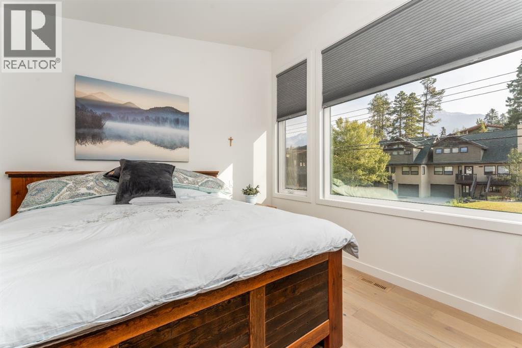 283c Three Sisters Drive, Canmore, Alberta  T1W 2M5 - Photo 9 - A2252887