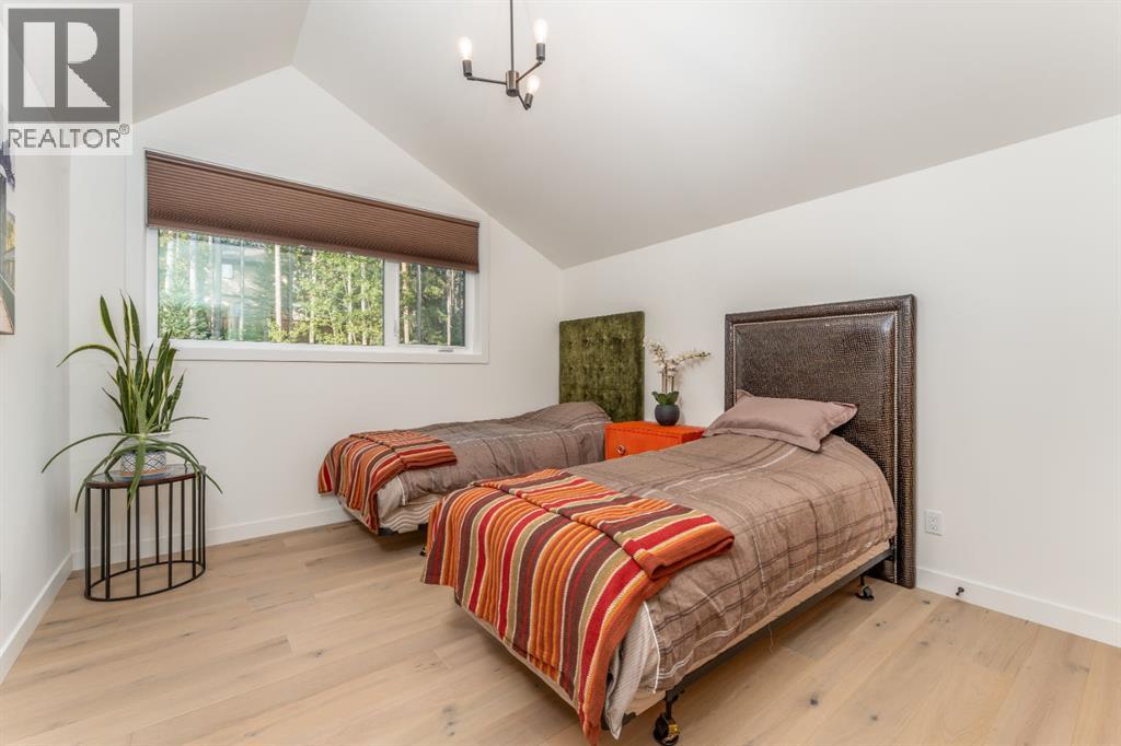 283c Three Sisters Drive, Canmore, Alberta  T1W 2M5 - Photo 19 - A2252887