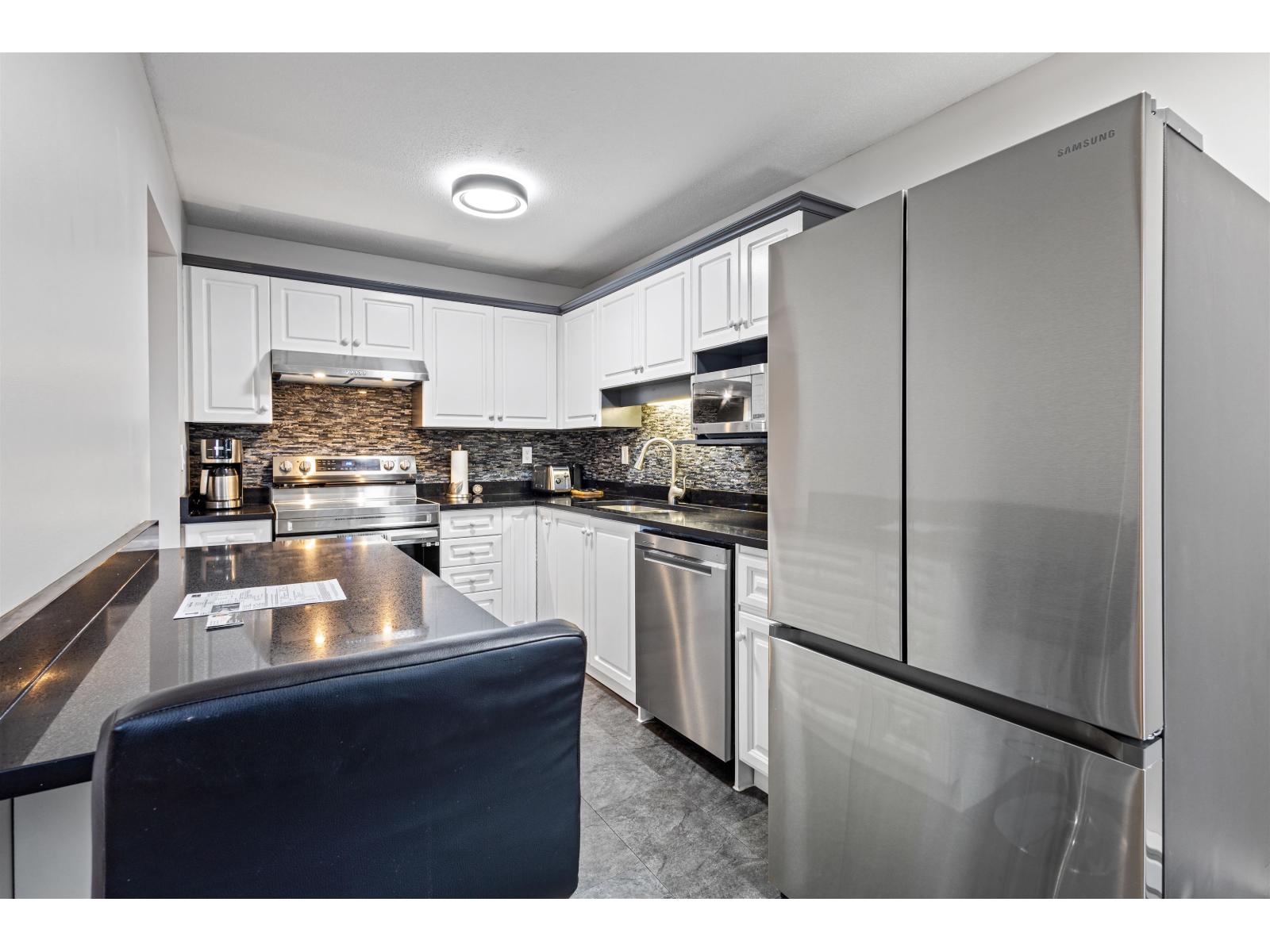 206 32120 Mt Waddington Avenue, Abbotsford, British Columbia V2T 2E8 - Photo 10 - R3072011