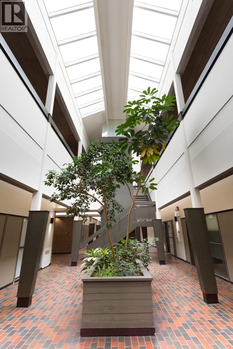 347 Leon Avenue Unit# 201, Kelowna, British Columbia  V1Y 8C7 - Photo 2 - 10370346