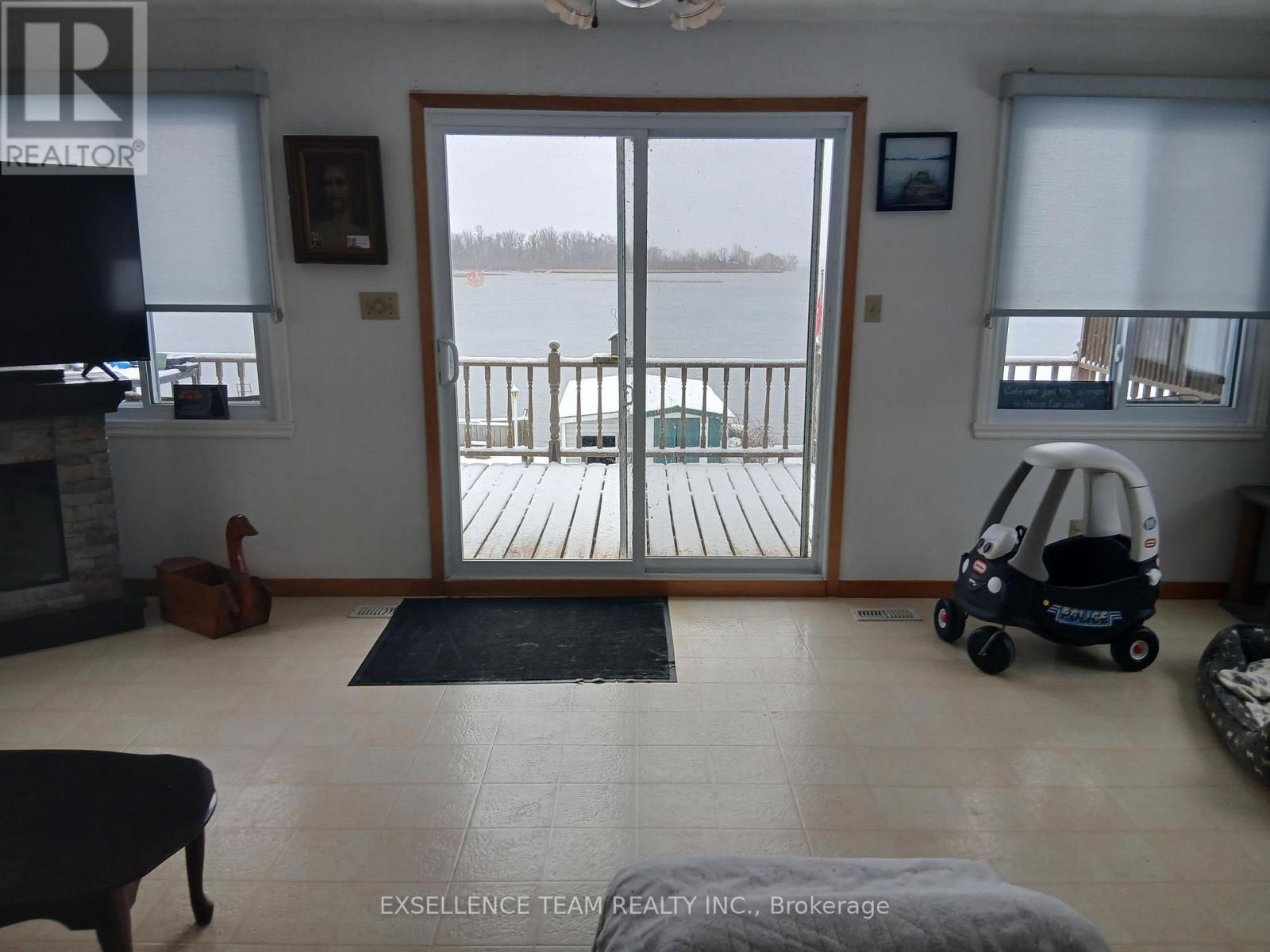 6803 St. Louis Point Road S, South Glengarry, Ontario  K0C 2E0 - Photo 21 - X12410453