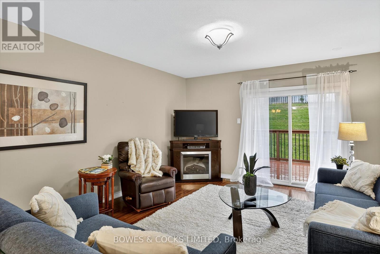 63 - 135 Village Crescent, Peterborough, Ontario  K9J 0A9 - Photo 10 - X12520884