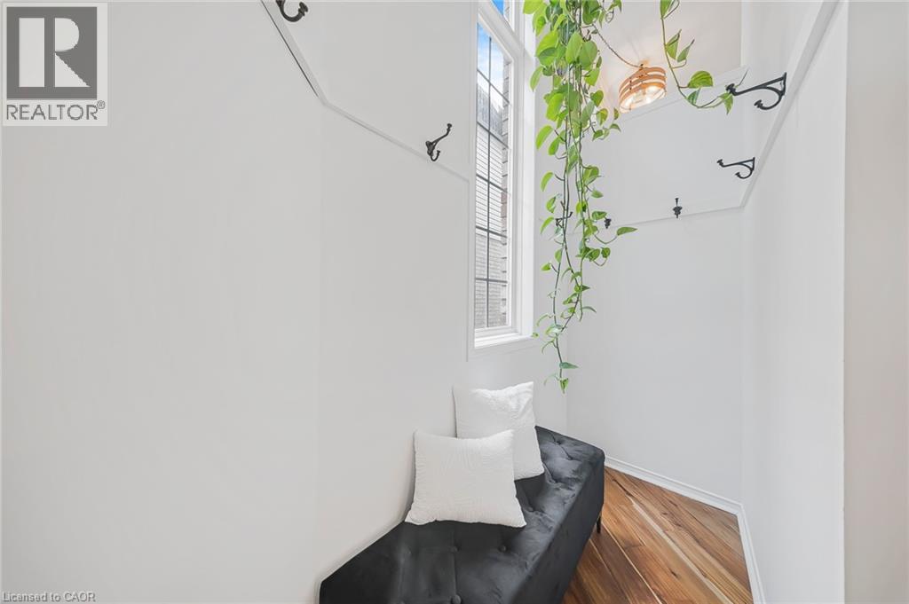 11 Renner Drive, Cambridge, Ontario  N3C 4N7 - Photo 5 - 40792258