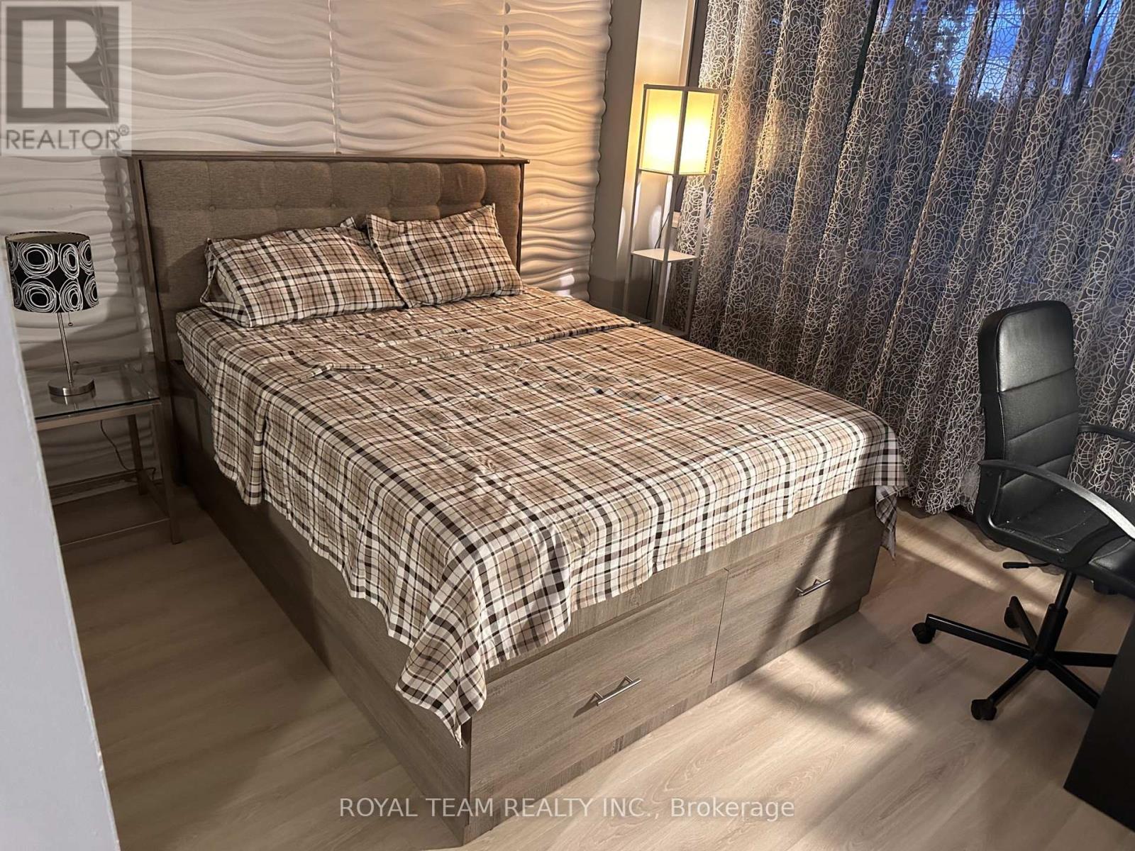 201 - 735 Don Mills Road, Toronto, Ontario  M3C 1S9 - Photo 9 - C12601166