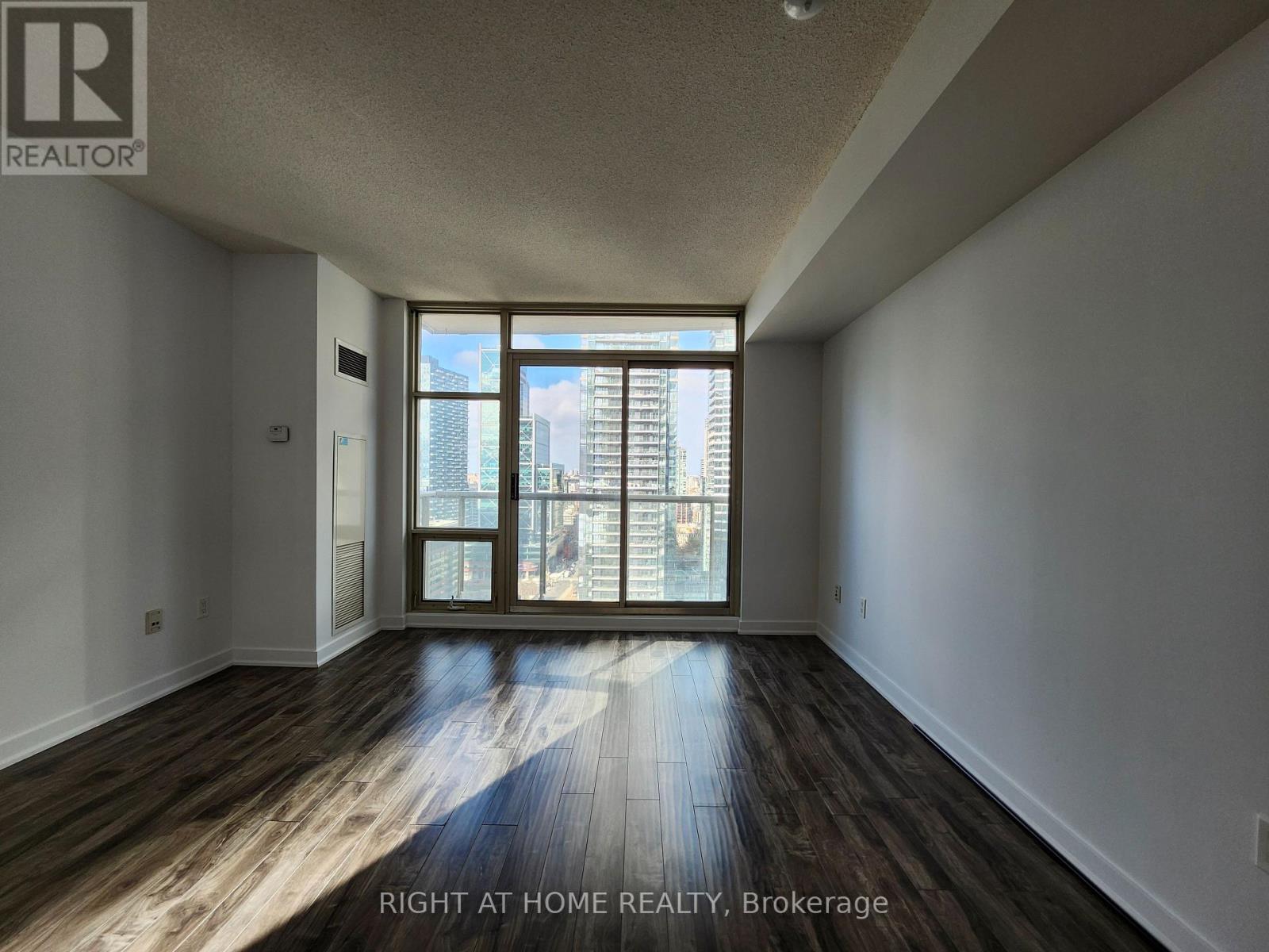 3205 - 35 Mariner Terrace, Toronto, Ontario M5V 3V9 - Photo 5 - C12601174