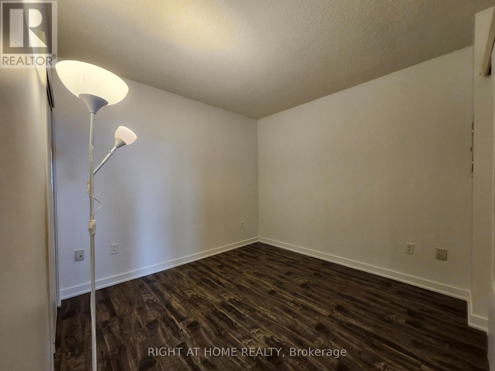 3205 - 35 Mariner Terrace, Toronto, Ontario M5V 3V9 - Photo 7 - C12601174