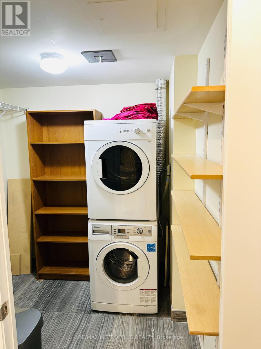 W1205 - 565 Wilson Avenue, Toronto, Ontario  M3H 0C6 - Photo 11 - C12601200