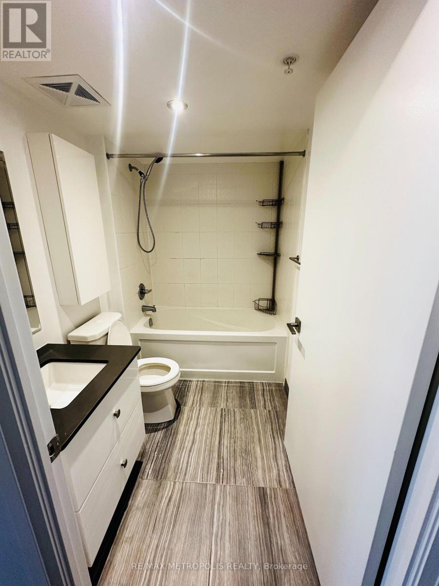 W1205 - 565 Wilson Avenue, Toronto, Ontario  M3H 0C6 - Photo 15 - C12601200