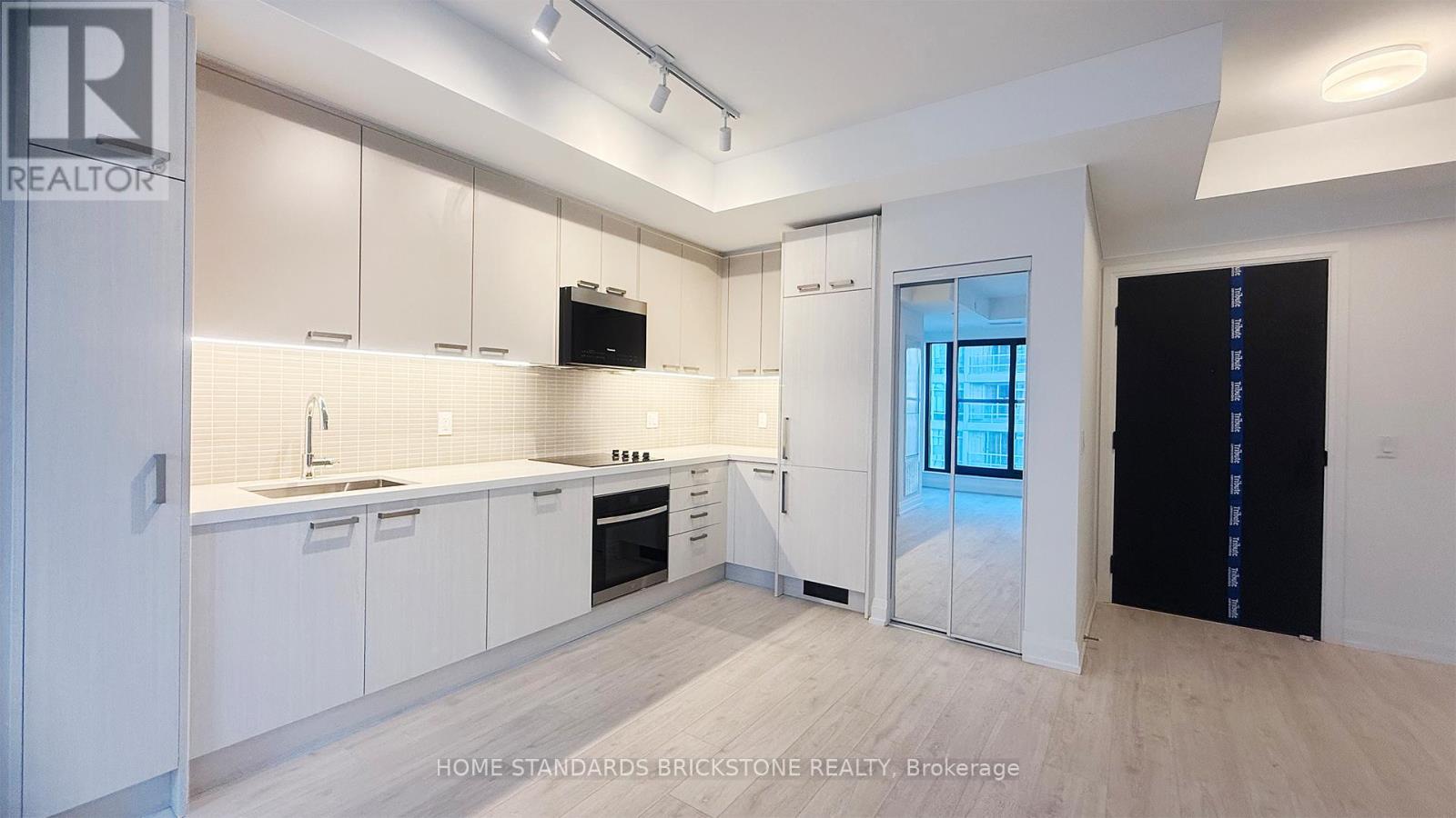 2809 - 20 Soudan Avenue, Toronto, Ontario  M4S 1V5 - Photo 2 - C12601228