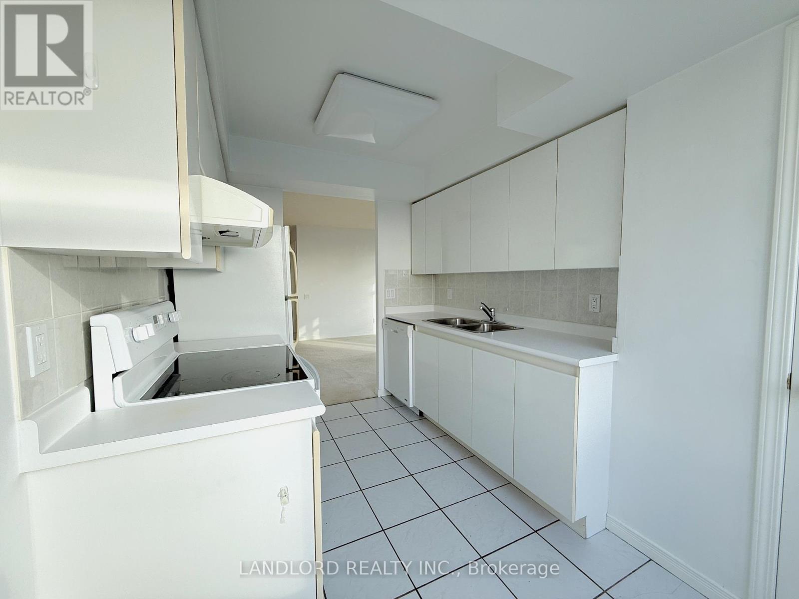 1917 - 8 Hillcrest Avenue, Toronto, Ontario  M2N 6Y6 - Photo 19 - C12601310