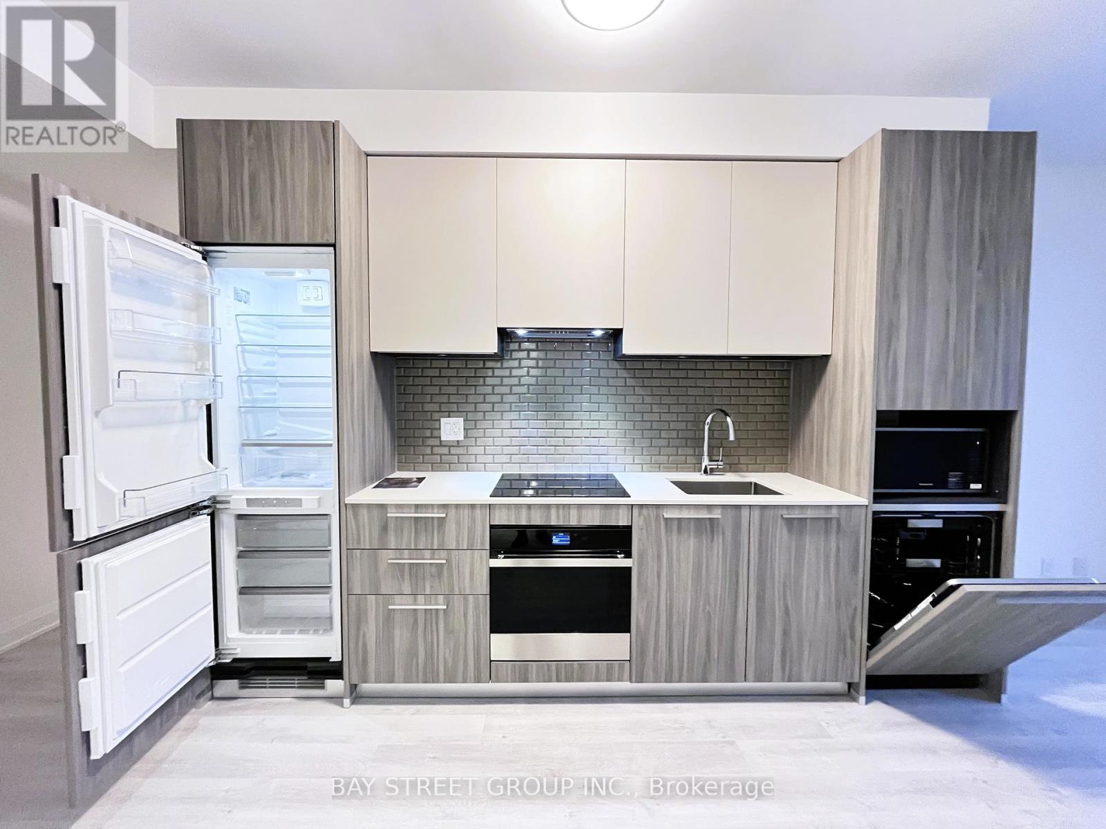 1111 - 65 Broadway Avenue, Toronto, Ontario  M4P 1T9 - Photo 4 - C12601316