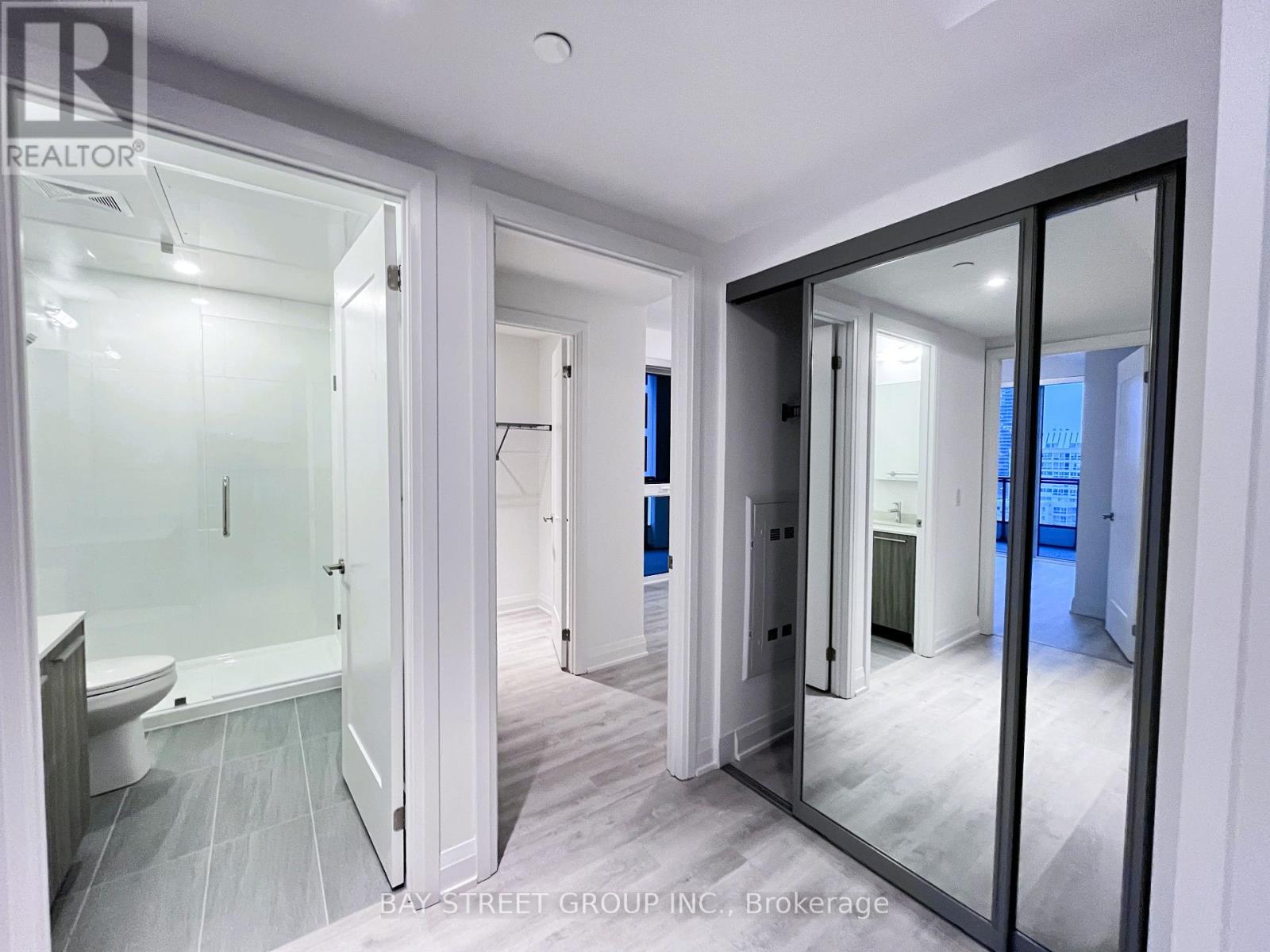 1111 - 65 Broadway Avenue, Toronto, Ontario  M4P 1T9 - Photo 9 - C12601316