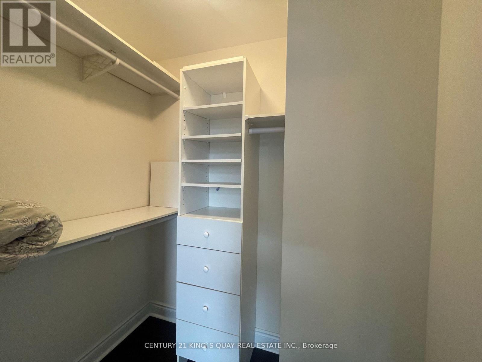 2710 - 28 Ted Rogers Way, Toronto, Ontario  M4Y 2J4 - Photo 14 - C12601372