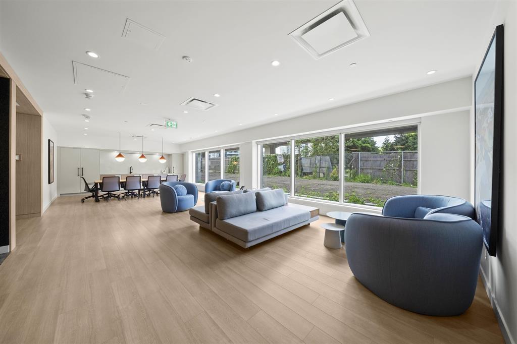 1104 13725 George Junction Avenue, Surrey, British Columbia  V3T 0V7 - Photo 14 - R3071429