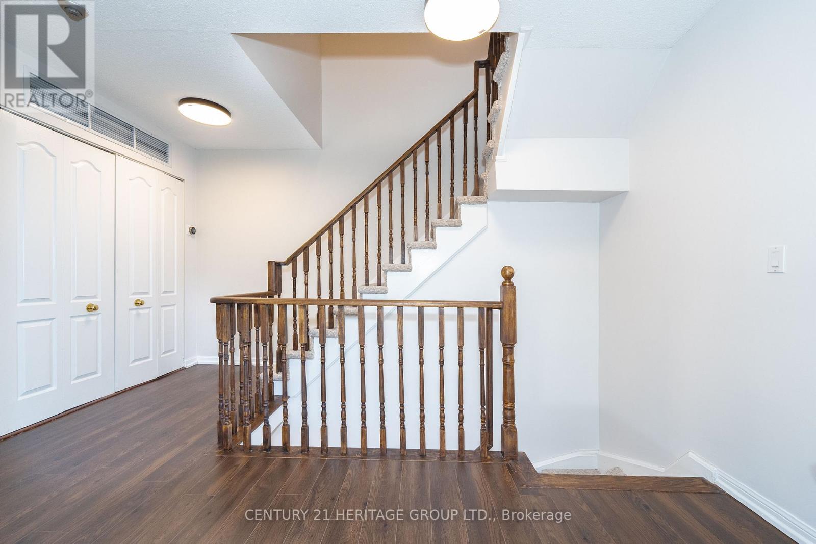 500 - 1400 The Esplanade Road N, Pickering, Ontario  L1V 6V2 - Photo 15 - E12601320