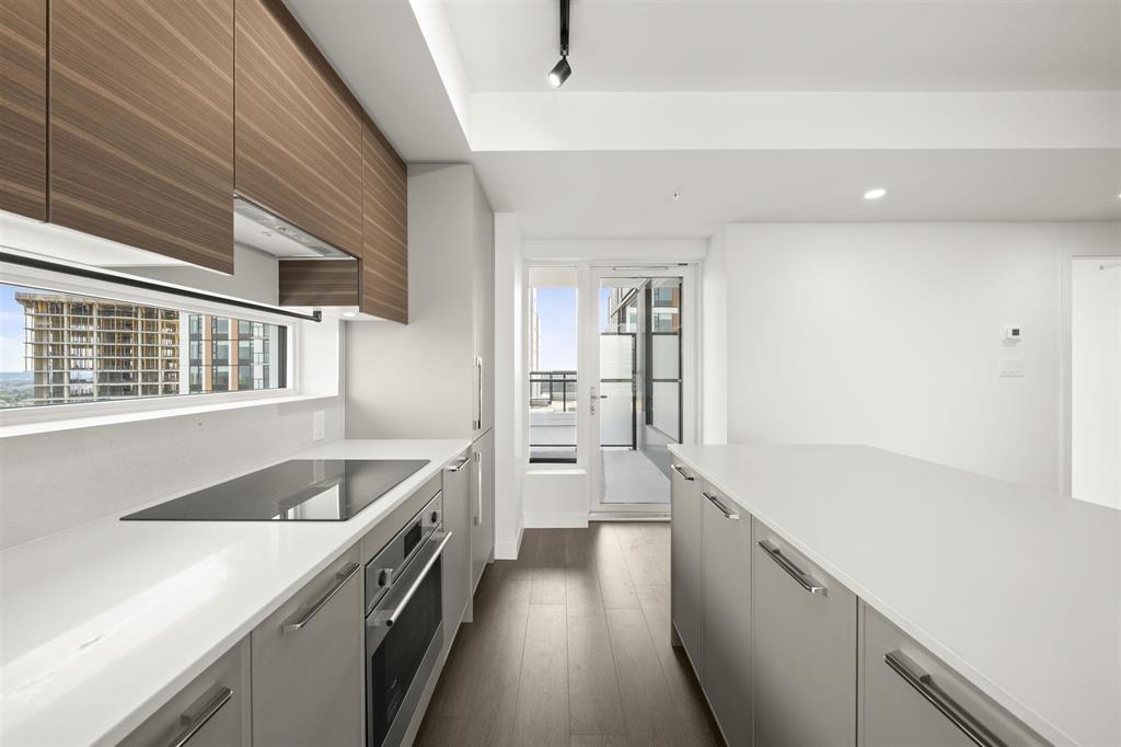 1104 13725 George Junction Avenue, Surrey, British Columbia  V3T 0V7 - Photo 29 - R3071429