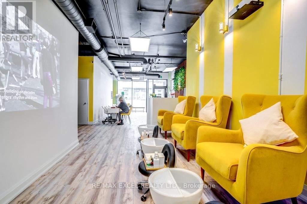 1883 Queen Street E, Toronto (The Beaches), Ontario  M4L 1H3 - Photo 20 - E12601046