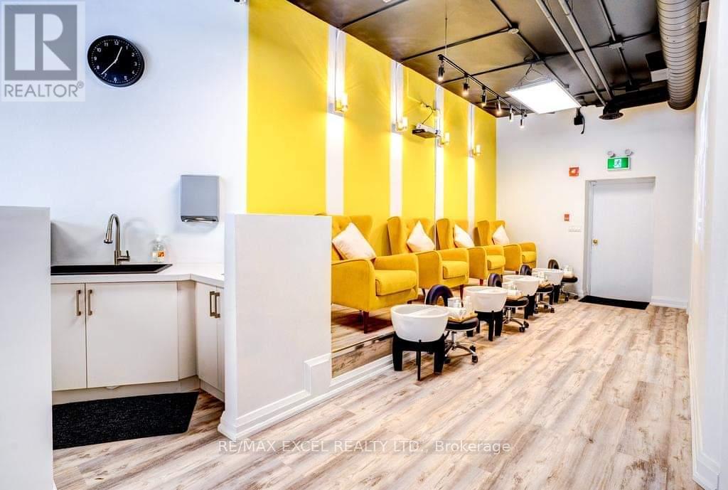 1883 Queen Street E, Toronto (The Beaches), Ontario  M4L 1H3 - Photo 3 - E12601046