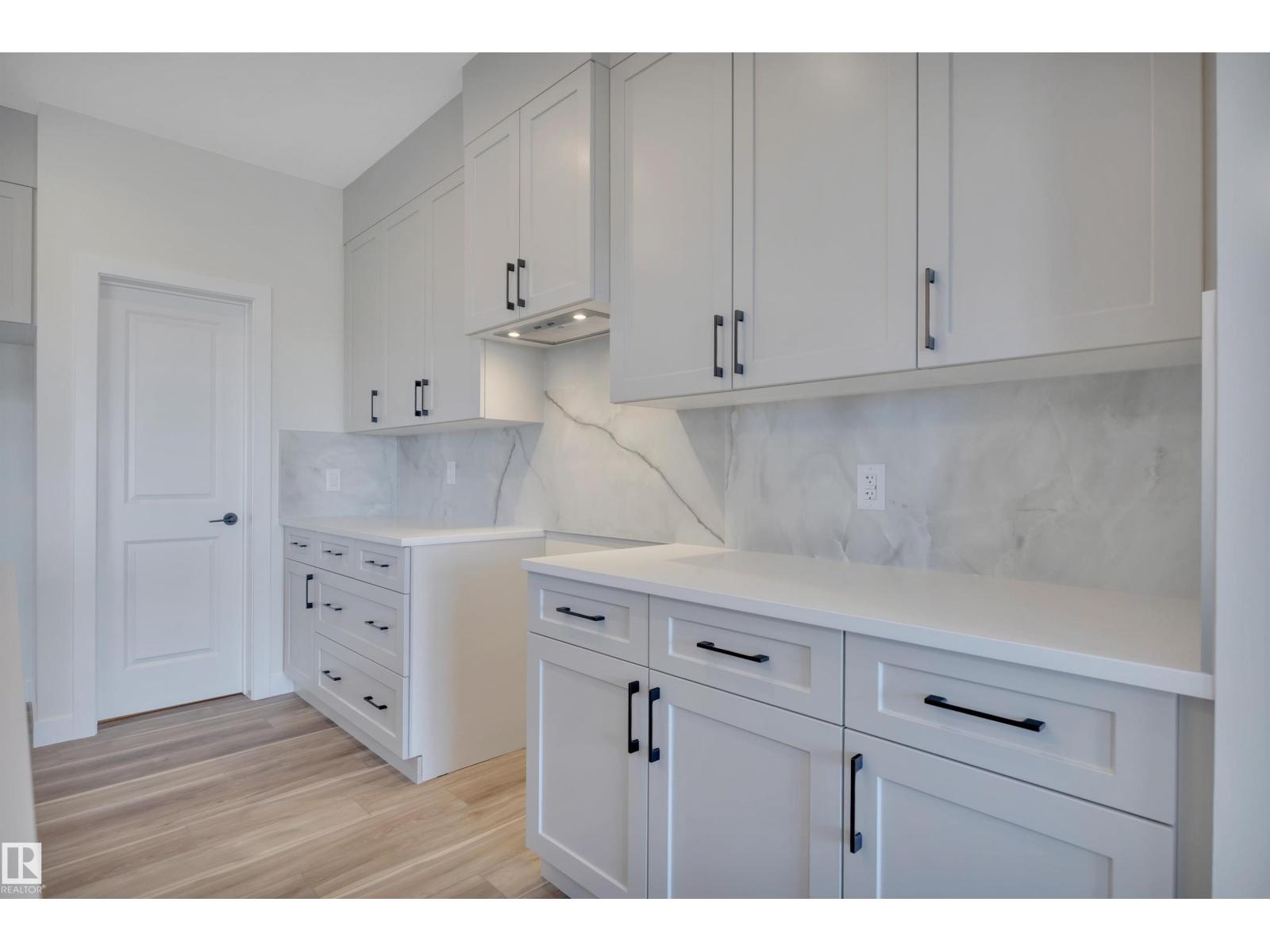 280 Lodge Pole Pl, Leduc, Alberta  T9E 0K7 - Photo 5 - E4461155