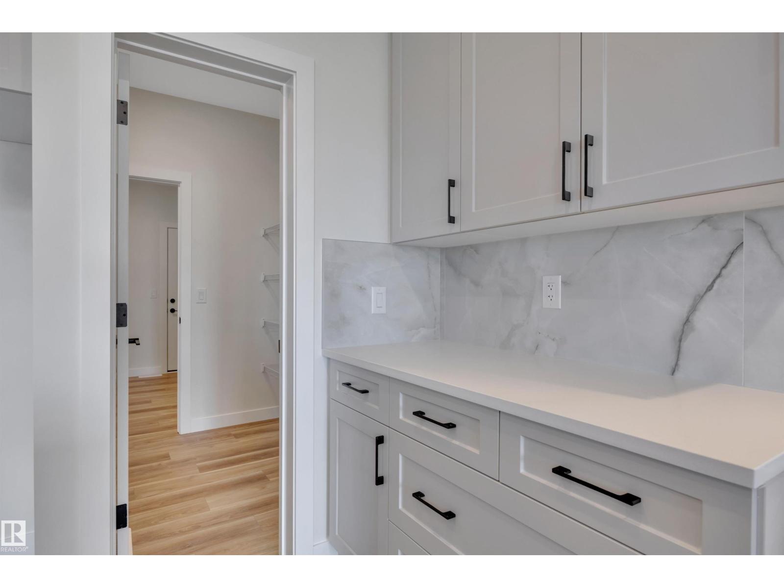 280 Lodge Pole Pl, Leduc, Alberta  T9E 0K7 - Photo 7 - E4461155