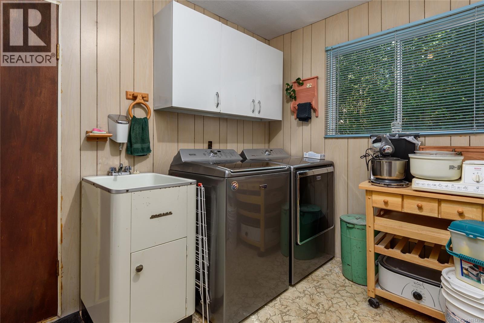 7602 Island Hwy N, Black Creek, British Columbia  V9J 1G3 - Photo 24 - 1021426