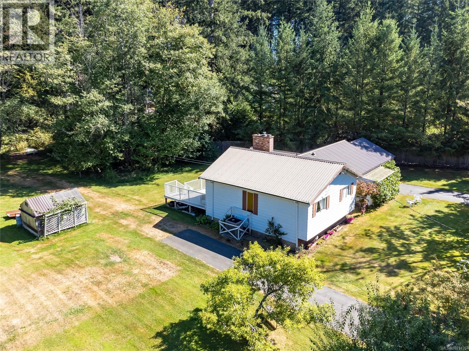 7602 Island Hwy N, Black Creek, British Columbia  V9J 1G3 - Photo 61 - 1021426