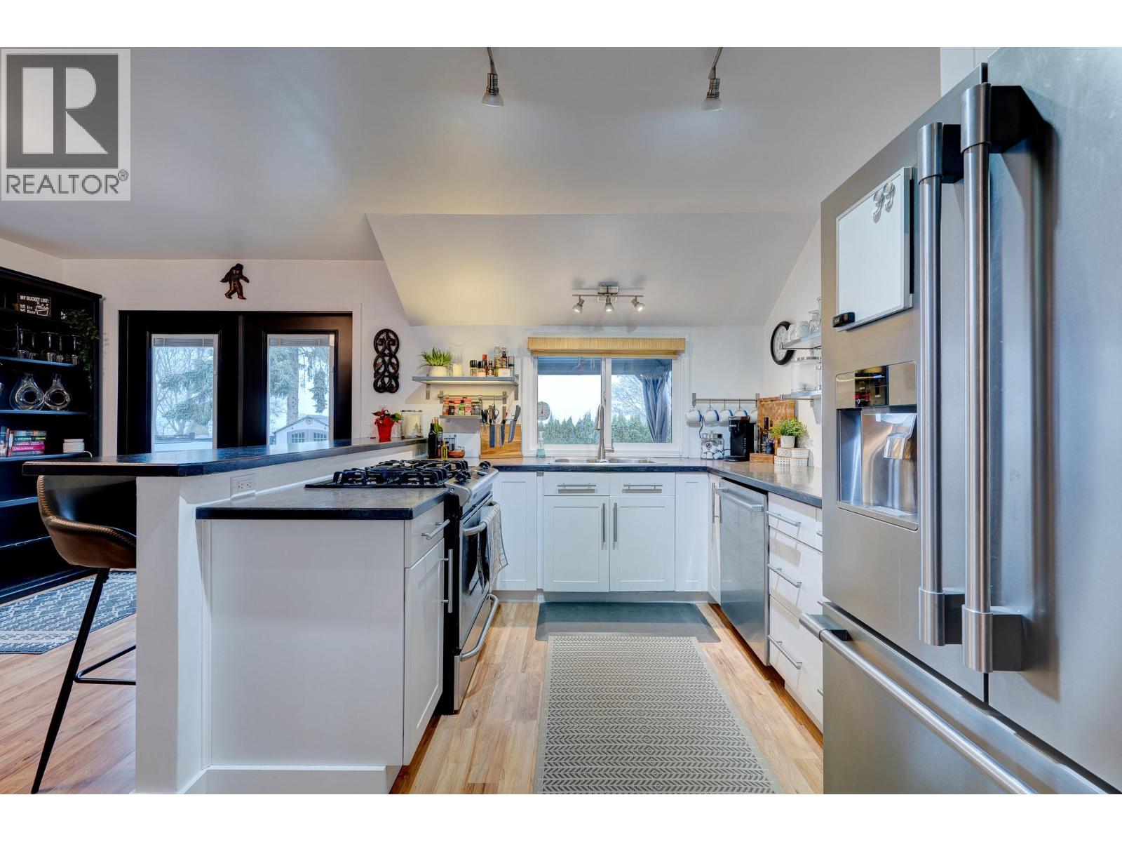 2426 Omineca Drive Kamloops Photo 10 2426 Omineca Drive Kamloops Photo 10