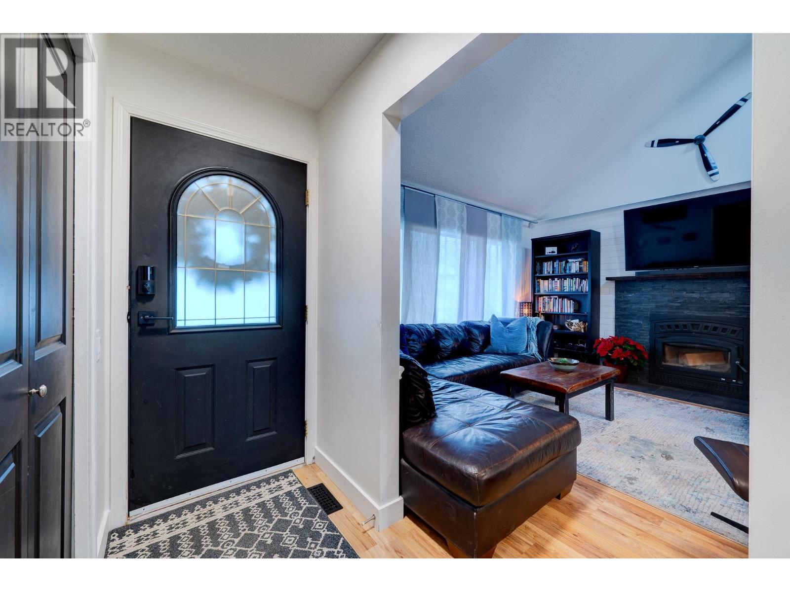 2426 Omineca Drive Kamloops Photo 3 2426 Omineca Drive Kamloops Photo 3