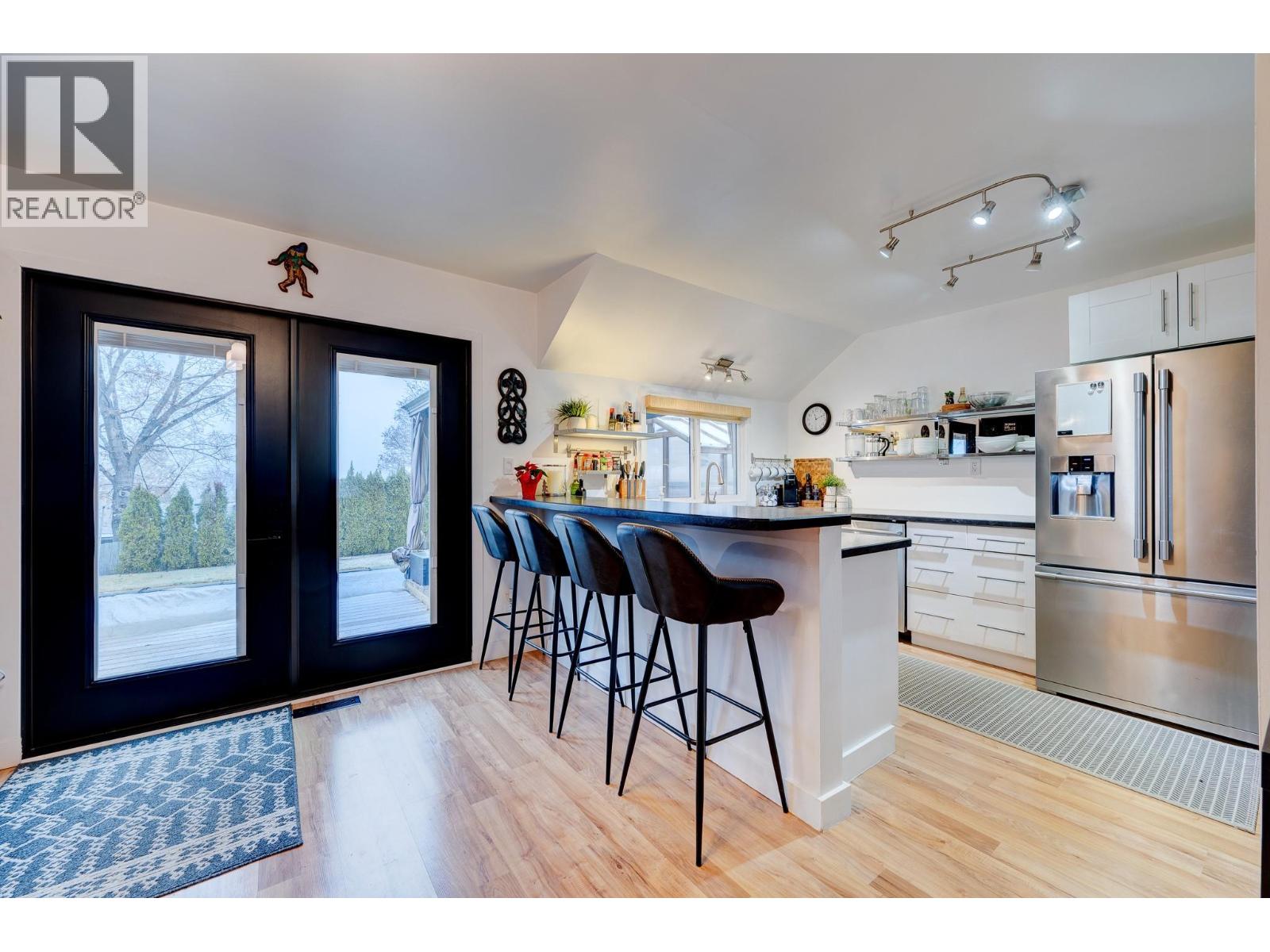 2426 Omineca Drive Kamloops Photo 8 2426 Omineca Drive Kamloops Photo 8