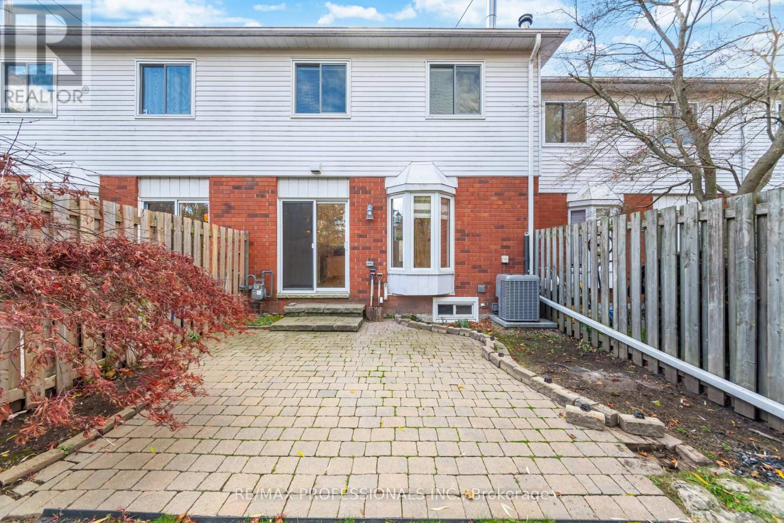 7 - 3115 New Street, Burlington (Roseland), Ontario  L7N 3T4 - Photo 33 - W12587064