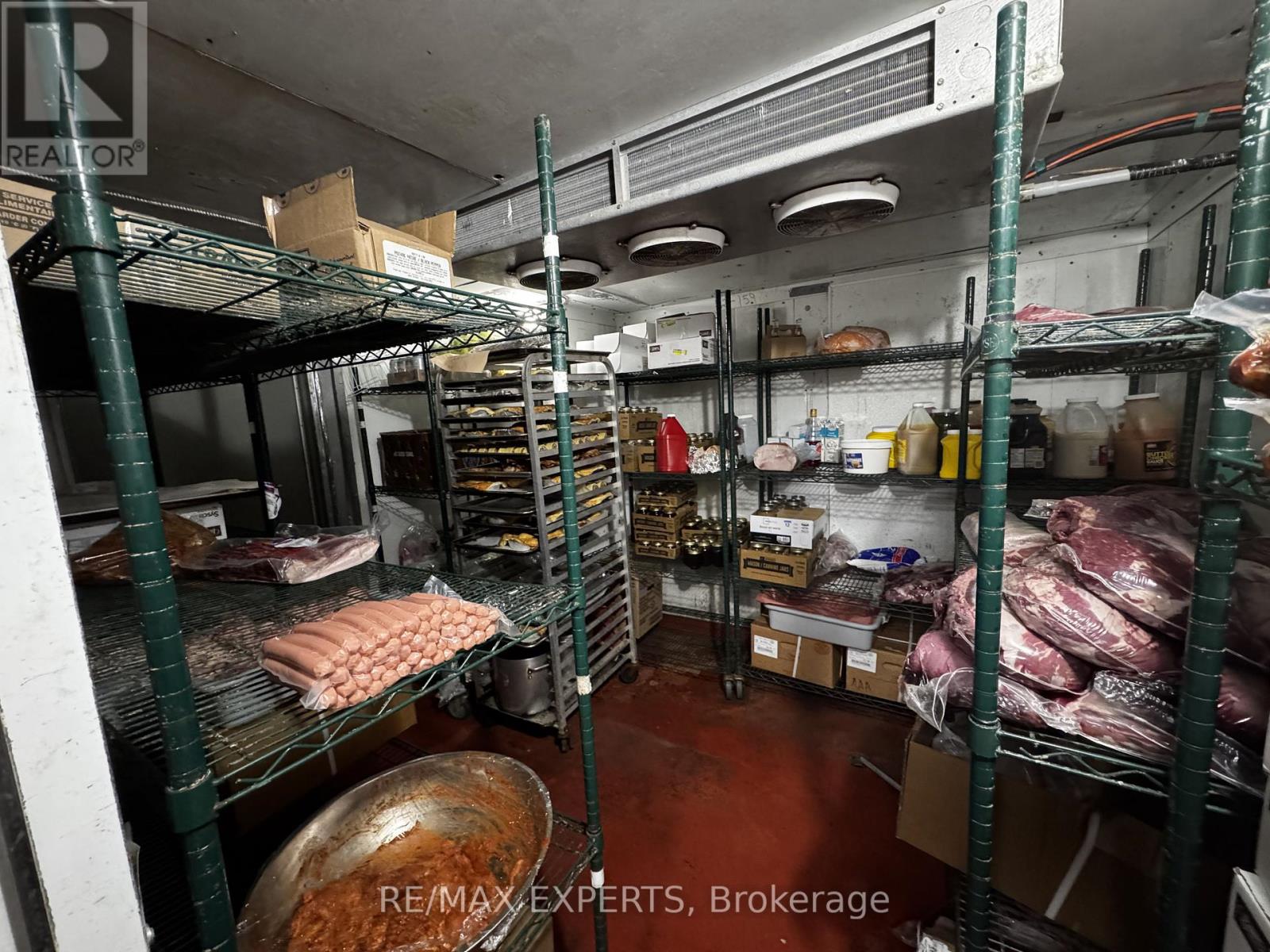 3 & 4 - 15980 Airport Road, Caledon, Ontario  L7C 1K5 - Photo 2 - W12475024