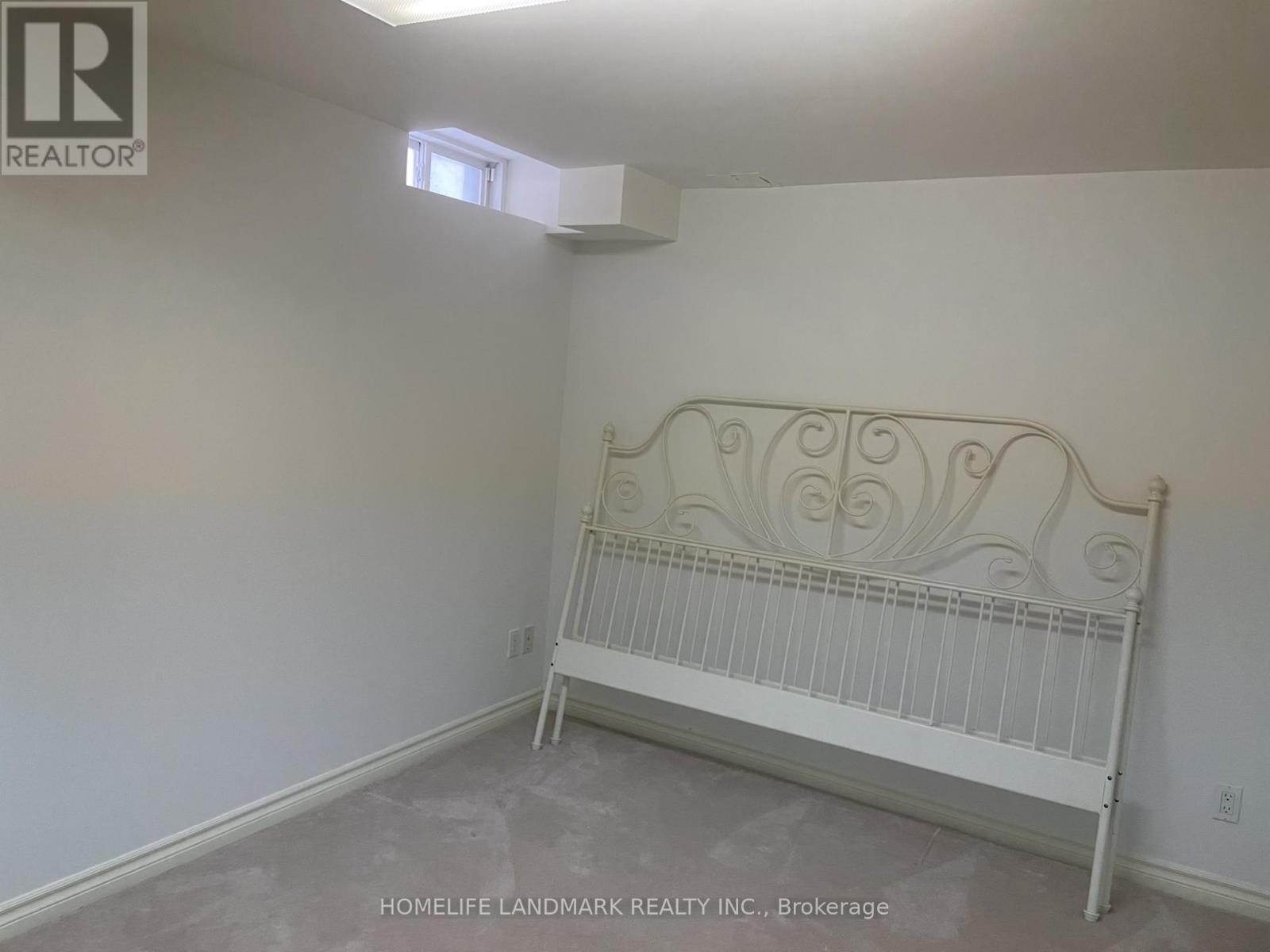 80 Futura Avenue, Richmond Hill, Ontario  L4S 1T2 - Photo 3 - N12601326