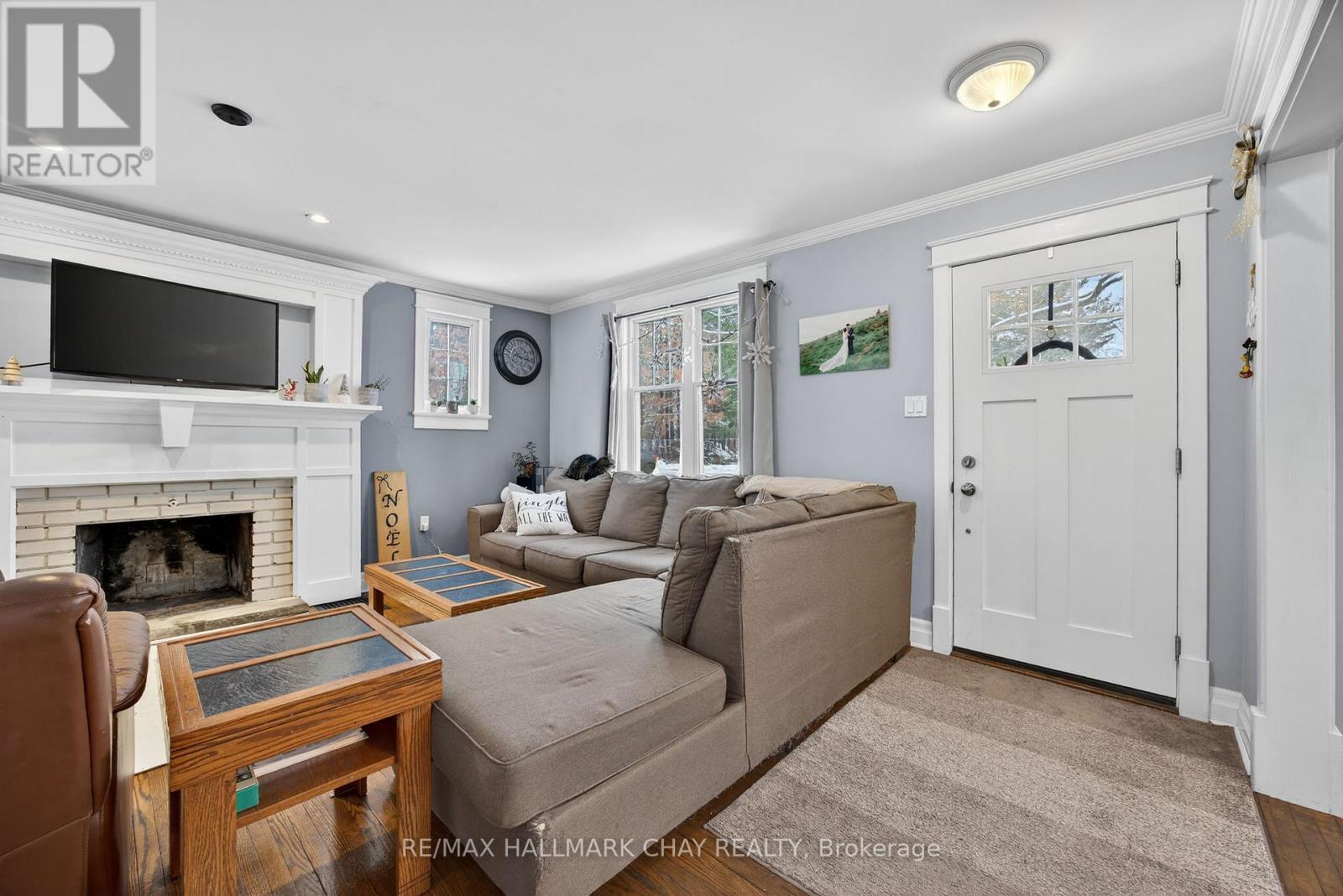 129 Simcoe Street, Essa, Ontario  L0M 1B0 - Photo 11 - N12601370