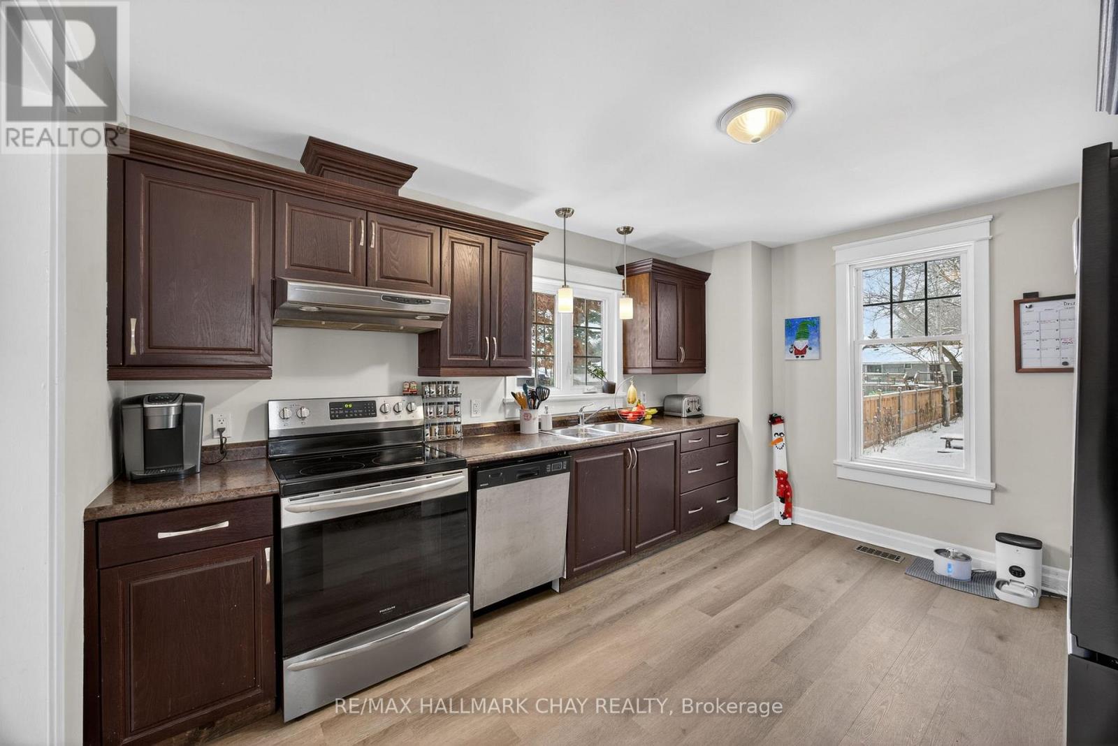 129 Simcoe Street, Essa, Ontario  L0M 1B0 - Photo 12 - N12601370