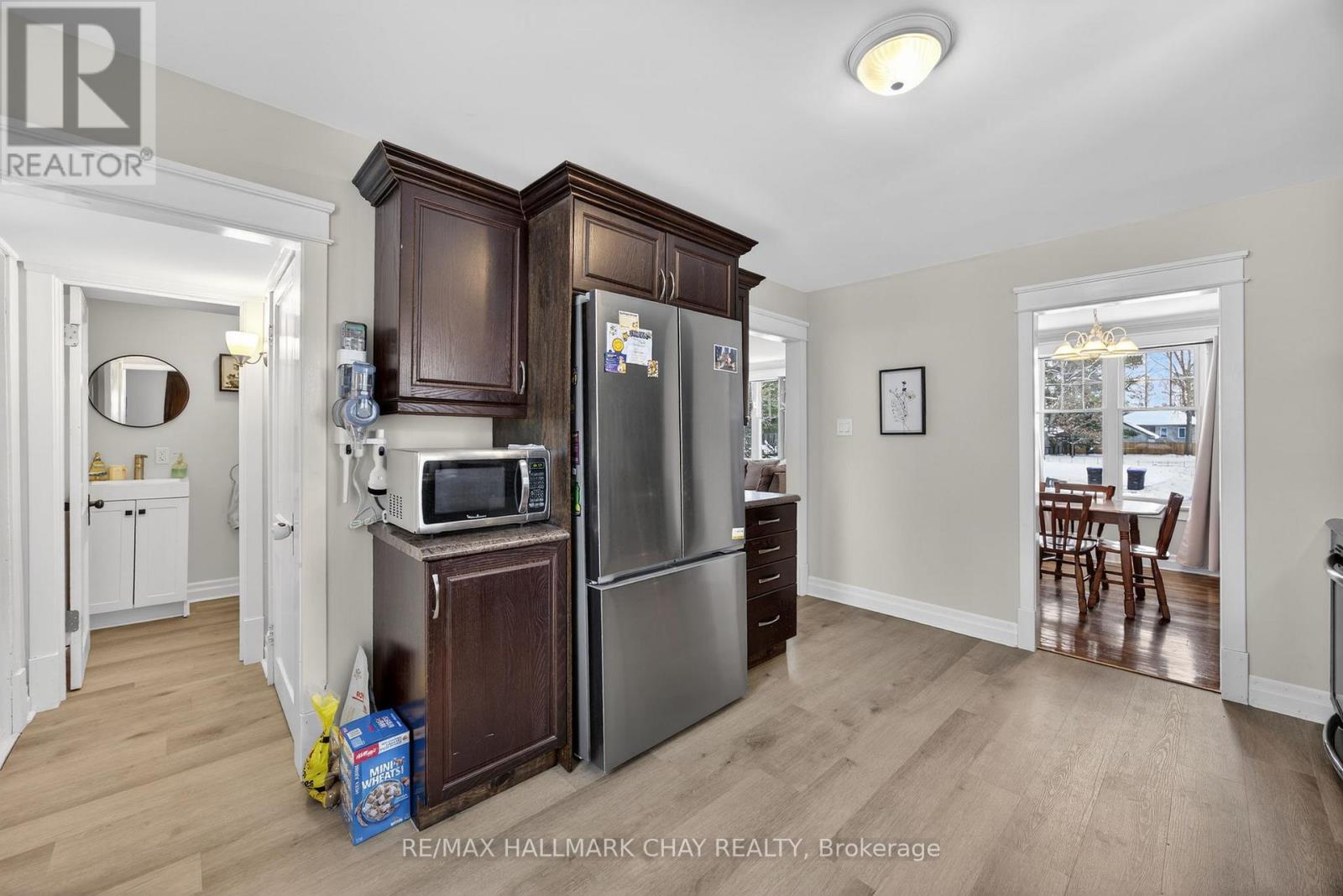 129 Simcoe Street, Essa, Ontario  L0M 1B0 - Photo 14 - N12601370