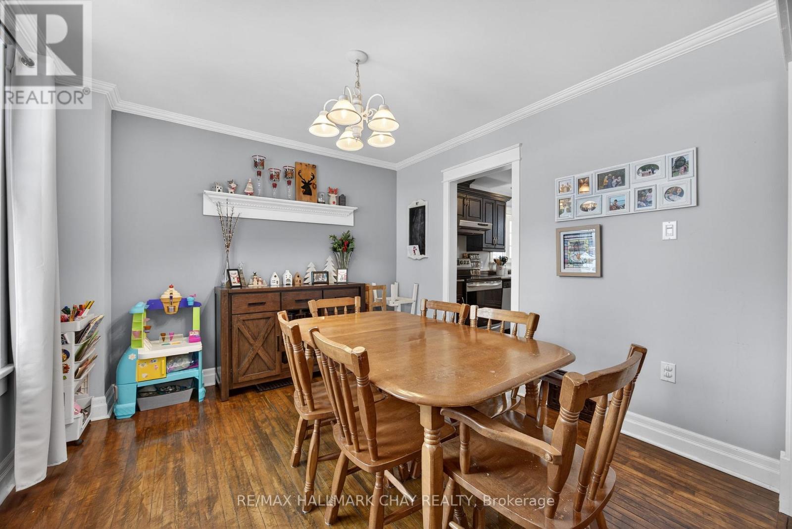 129 Simcoe Street, Essa, Ontario  L0M 1B0 - Photo 16 - N12601370