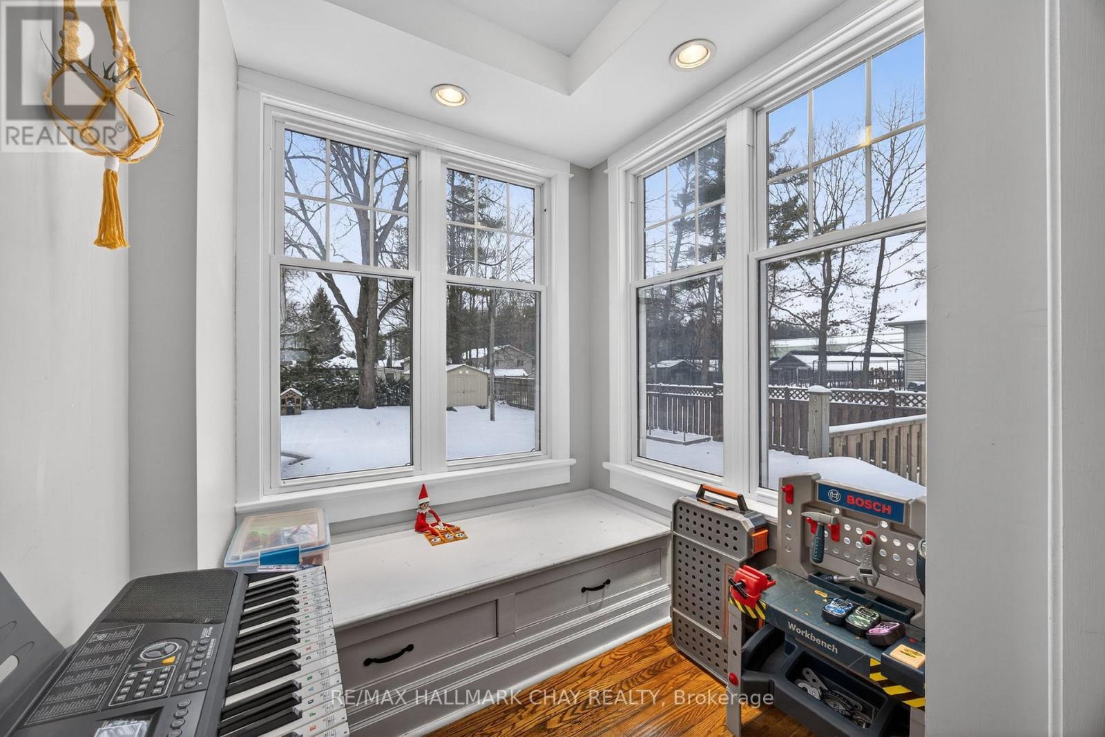 129 Simcoe Street, Essa, Ontario  L0M 1B0 - Photo 22 - N12601370