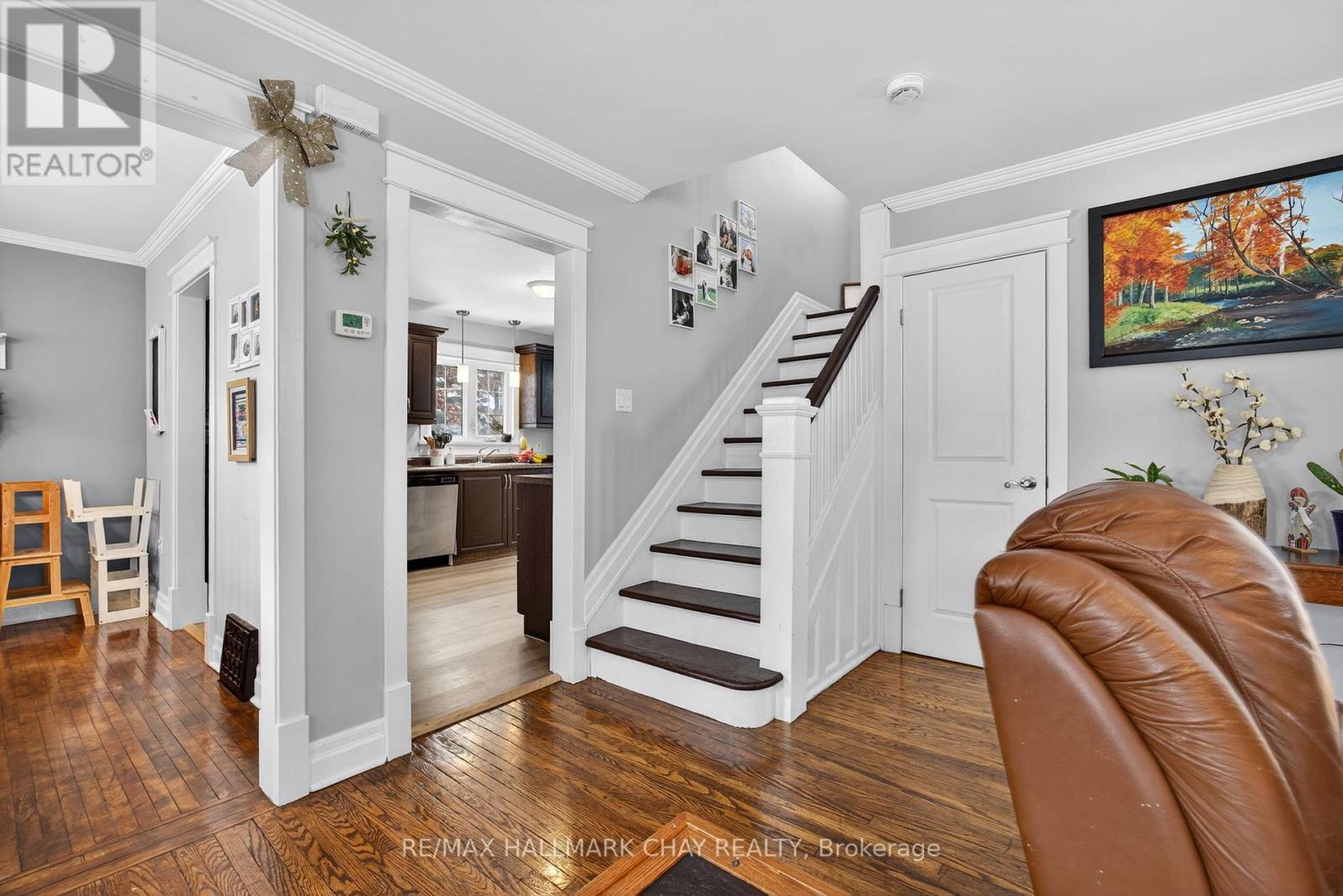 129 Simcoe Street, Essa, Ontario  L0M 1B0 - Photo 25 - N12601370