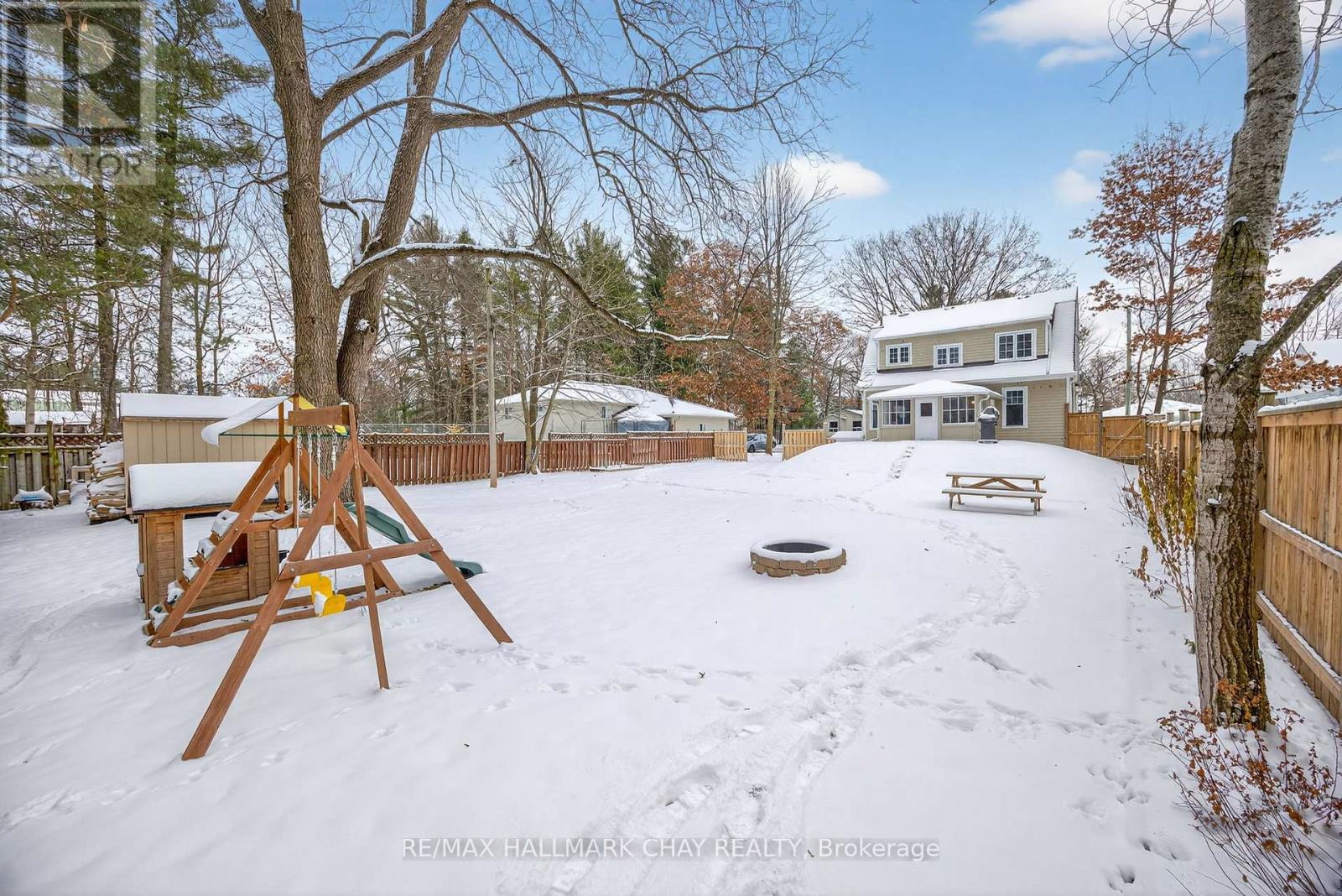 129 Simcoe Street, Essa, Ontario  L0M 1B0 - Photo 42 - N12601370