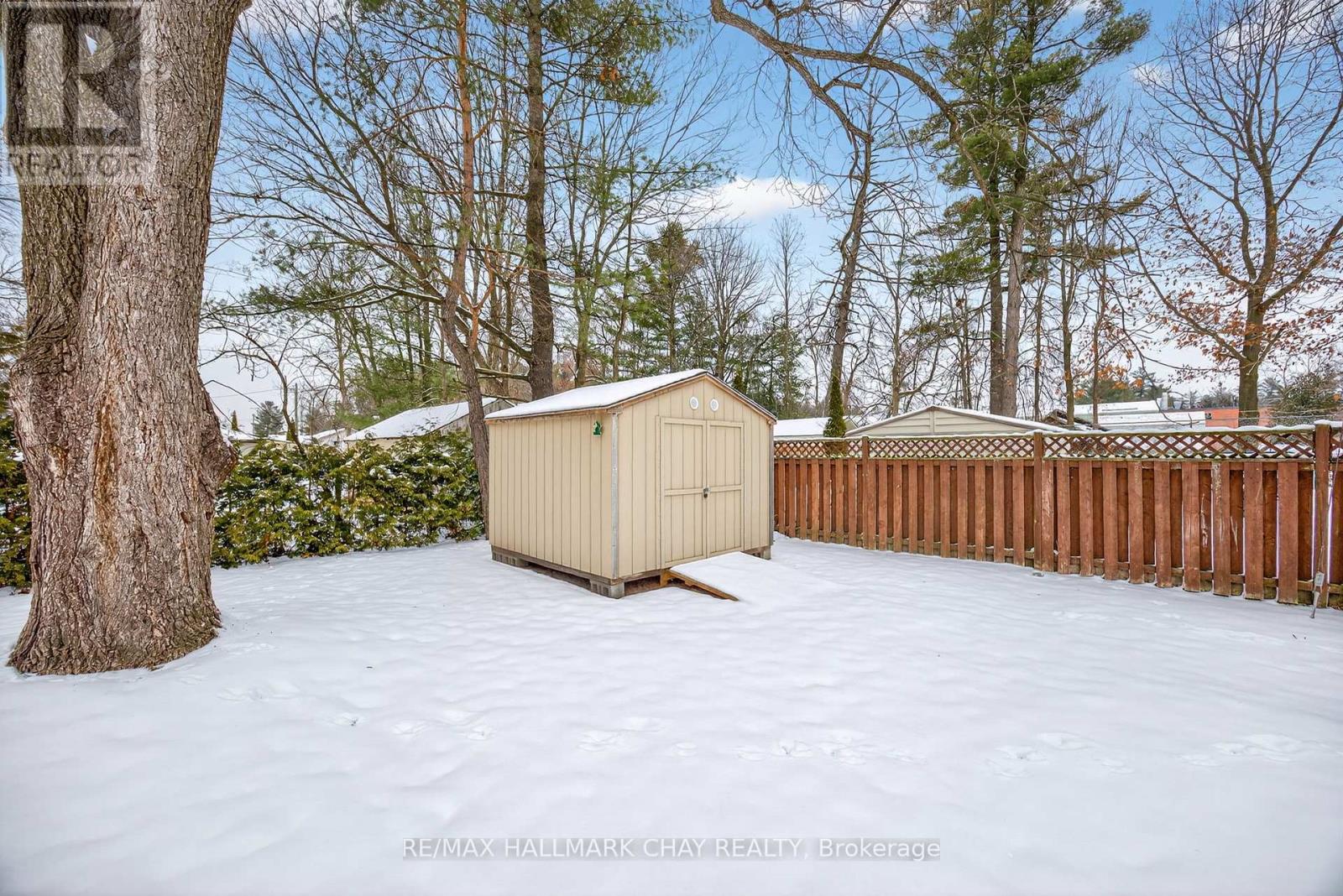 129 Simcoe Street, Essa, Ontario  L0M 1B0 - Photo 43 - N12601370