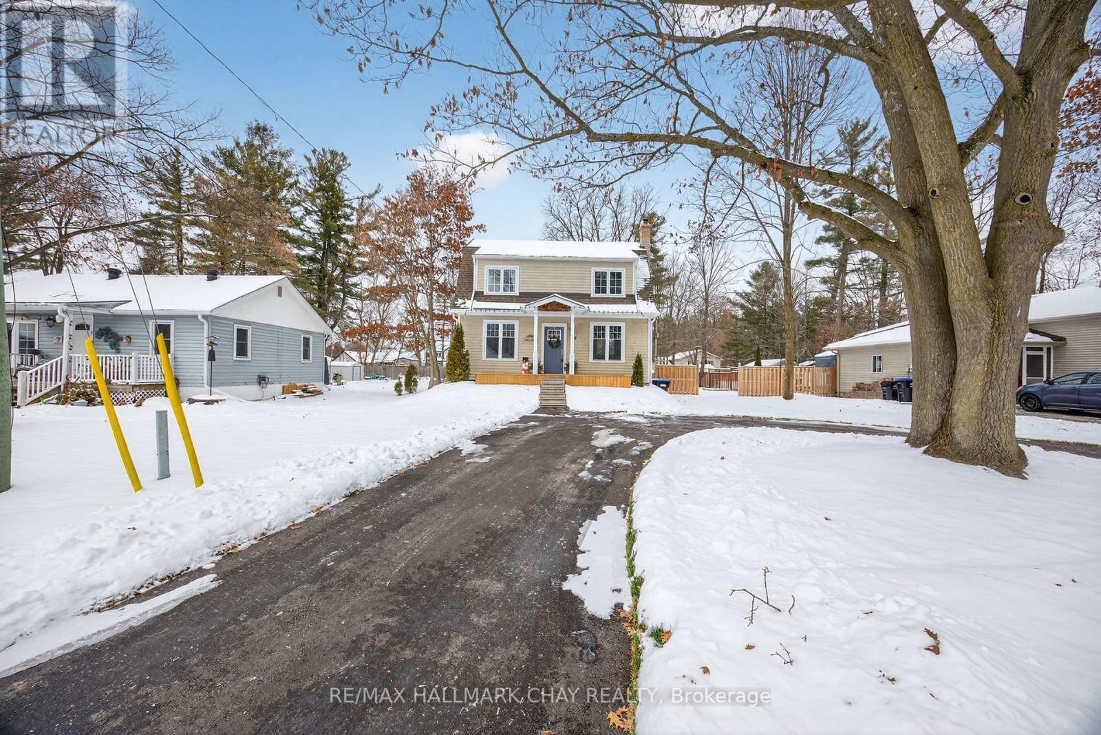 129 Simcoe Street, Essa, Ontario  L0M 1B0 - Photo 5 - N12601370