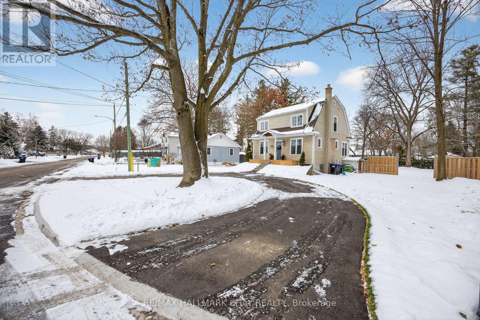 129 Simcoe Street, Essa, Ontario  L0M 1B0 - Photo 6 - N12601370