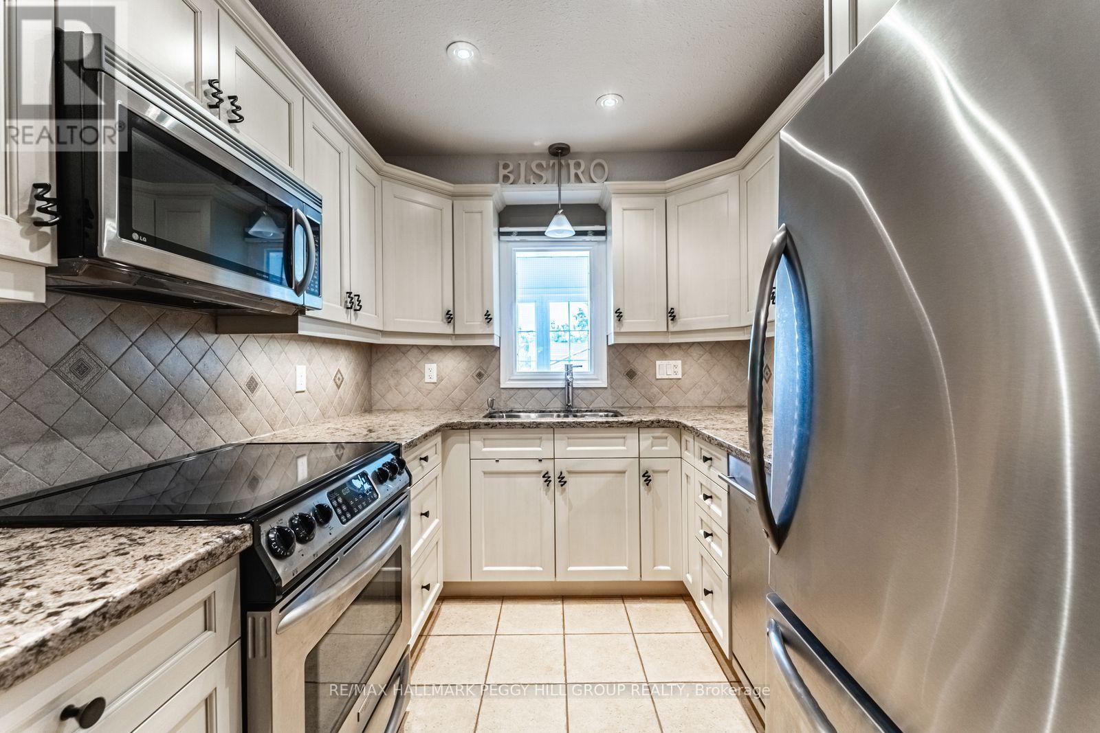 7 - 222 Steel Street, Barrie, Ontario  L4M 2G9 - Photo 3 - S12601262