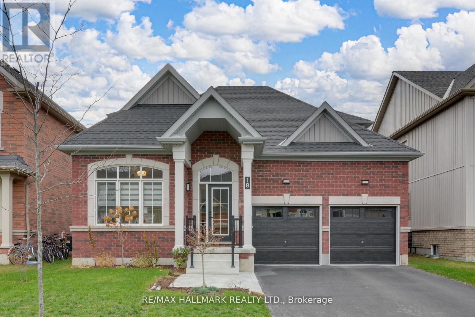 18 Mclean Avenue, Collingwood, Ontario  L9Y 3V2 - Photo 3 - S12601302