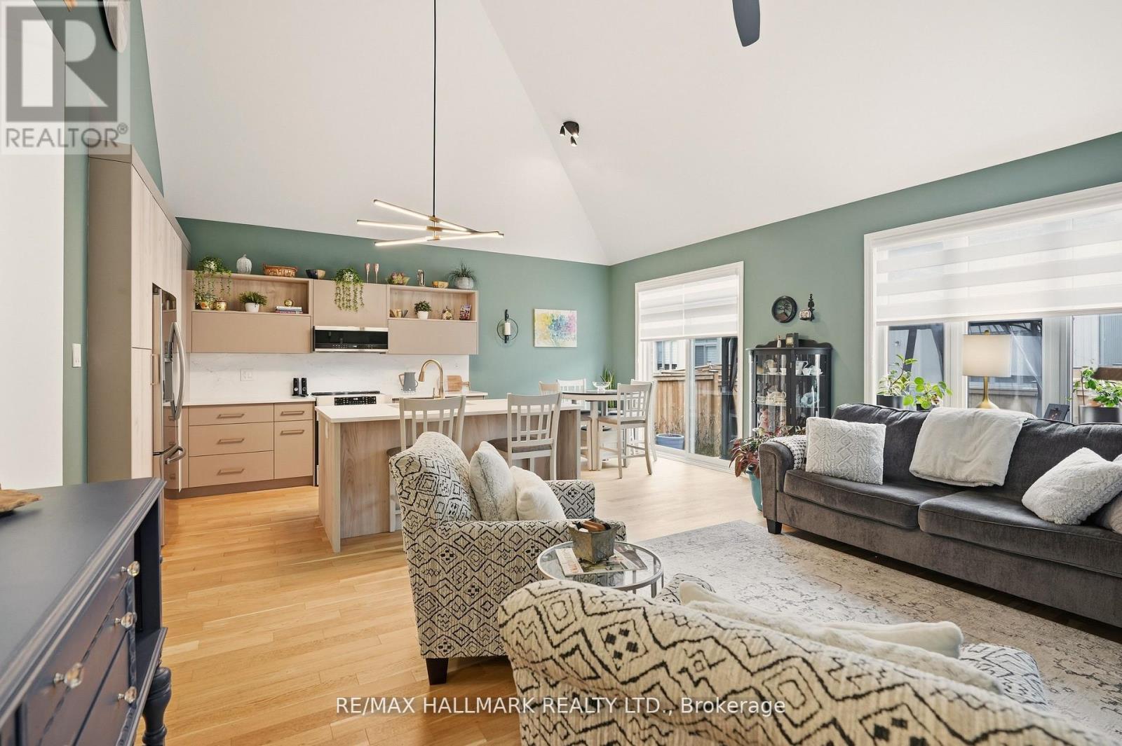 18 Mclean Avenue, Collingwood, Ontario  L9Y 3V2 - Photo 6 - S12601302