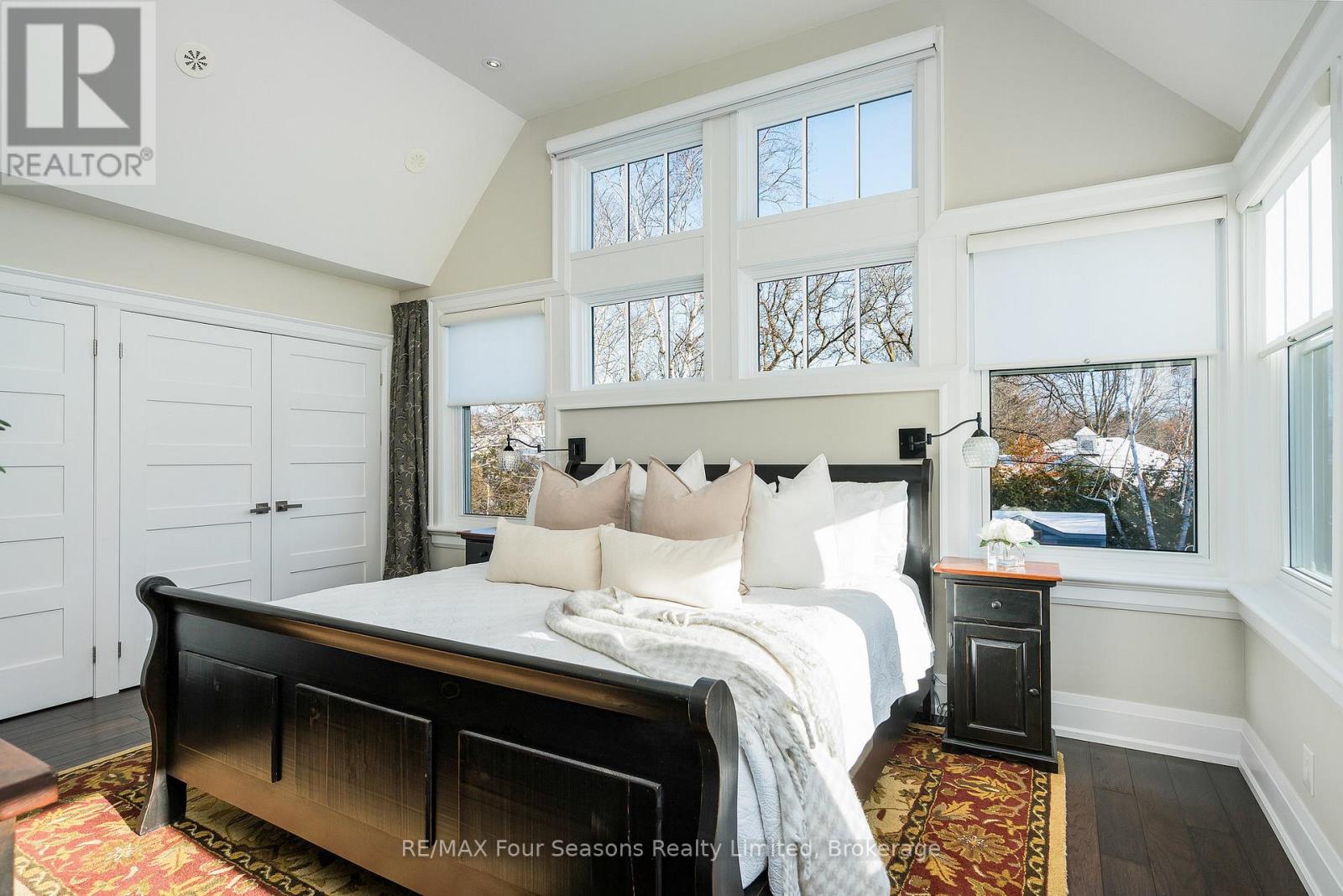 213 Birch Street, Collingwood, Ontario L9Y 2V5 - Photo 12 - S12601396