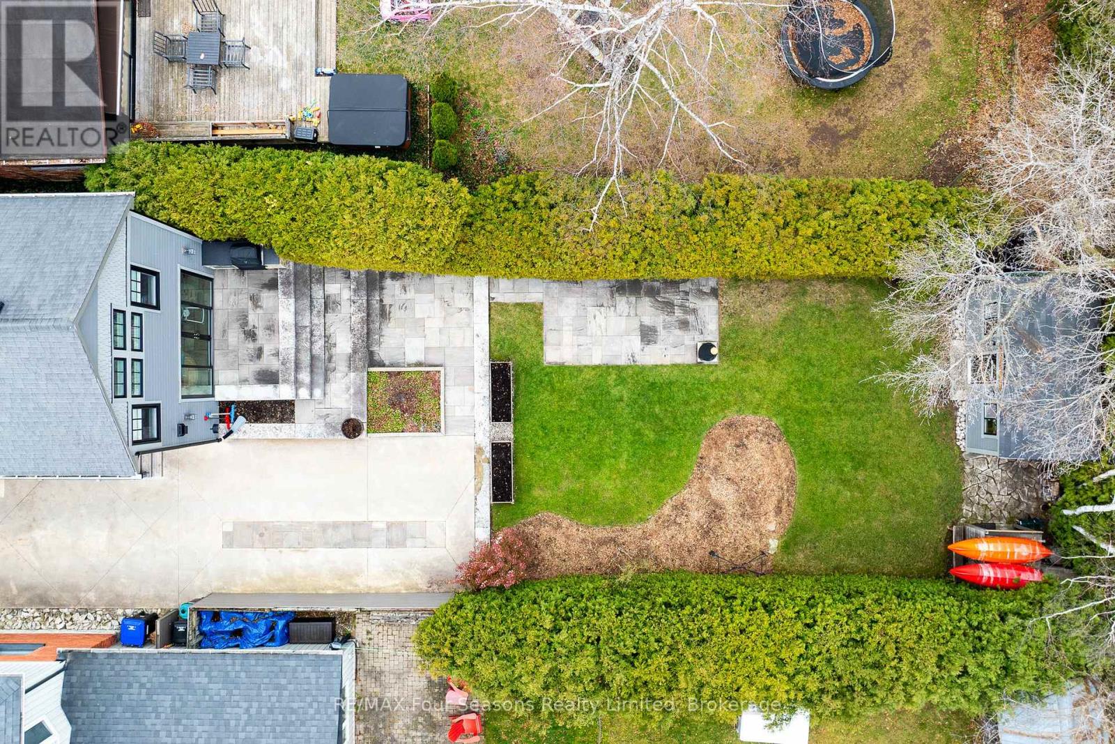 213 Birch Street, Collingwood, Ontario L9Y 2V5 - Photo 24 - S12601396