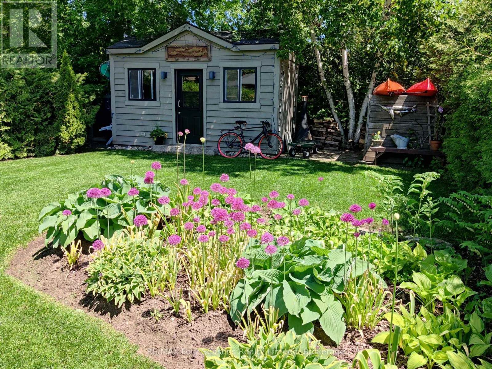 213 Birch Street, Collingwood, Ontario L9Y 2V5 - Photo 33 - S12601396