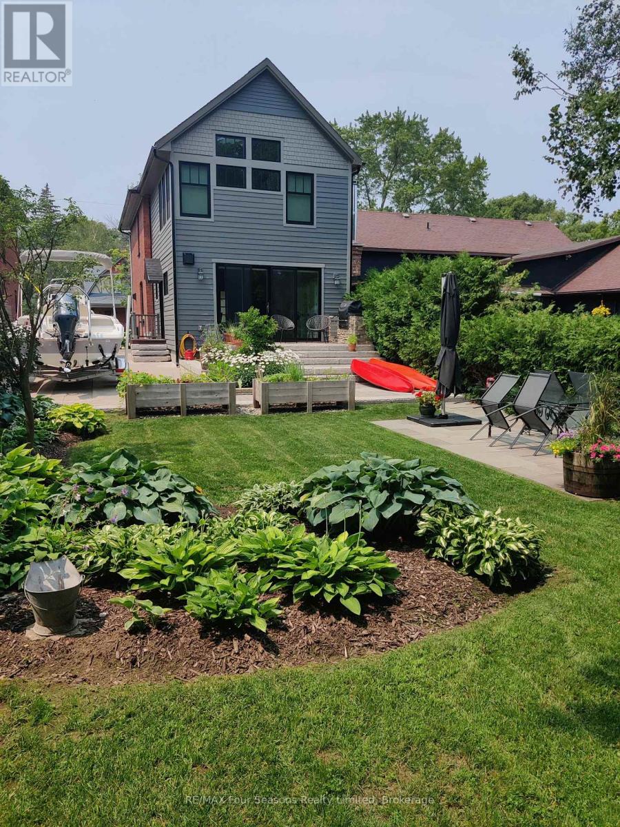 213 Birch Street, Collingwood, Ontario L9Y 2V5 - Photo 4 - S12601396