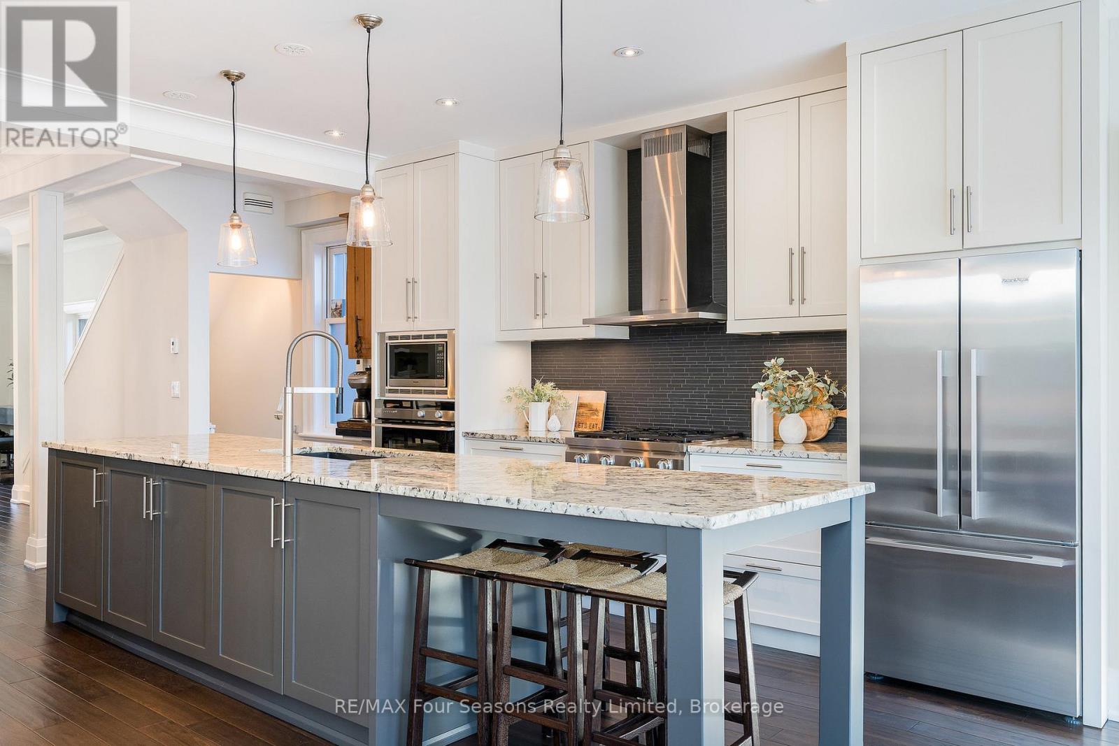 213 Birch Street, Collingwood, Ontario L9Y 2V5 - Photo 42 - S12601396